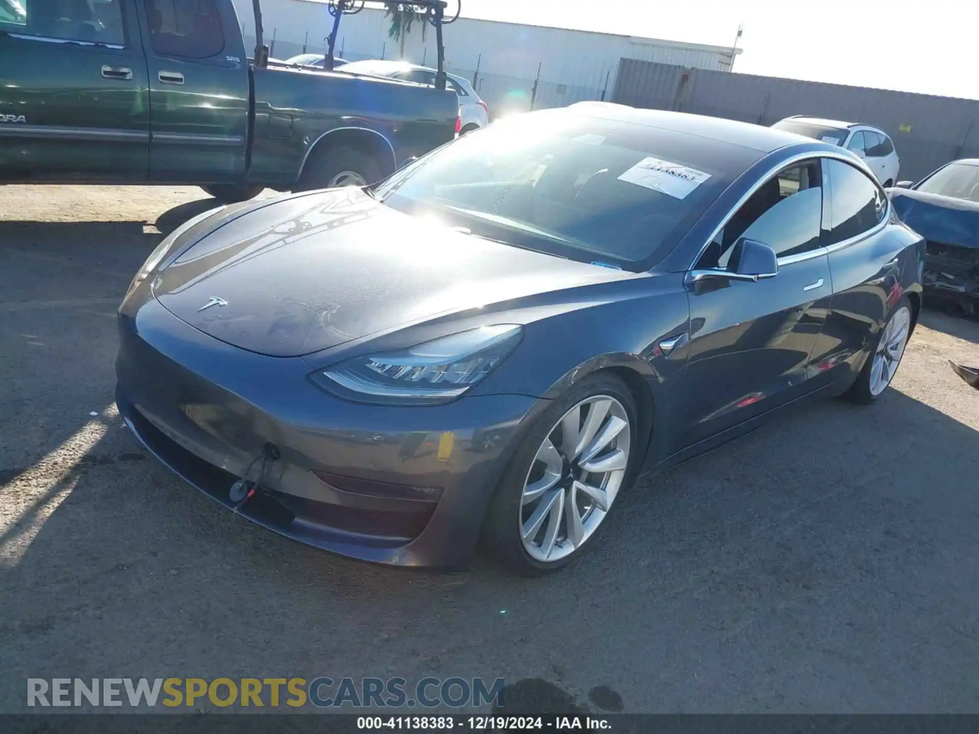 2 Photograph of a damaged car 5YJ3E1EB3KF406552 TESLA MODEL 3 2019