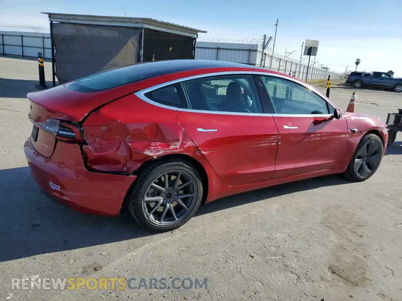 3 Photograph of a damaged car 5YJ3E1EB3KF432875 TESLA MODEL 3 2019