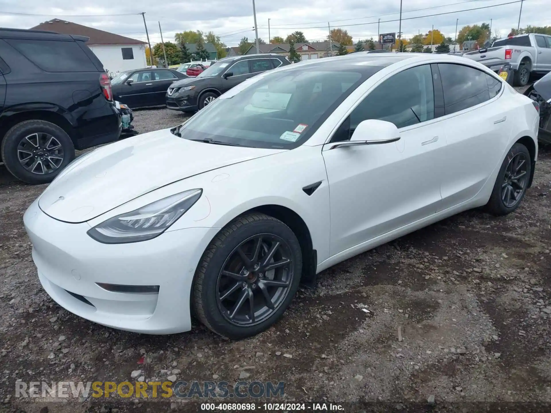 2 Photograph of a damaged car 5YJ3E1EB3KF469795 TESLA MODEL 3 2019