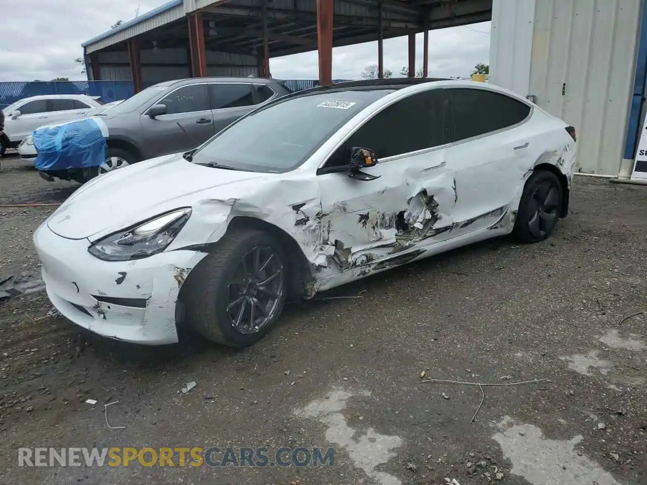 1 Photograph of a damaged car 5YJ3E1EB3KF511821 TESLA MODEL 3 2019