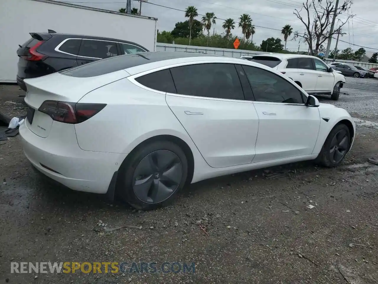 3 Photograph of a damaged car 5YJ3E1EB3KF511821 TESLA MODEL 3 2019