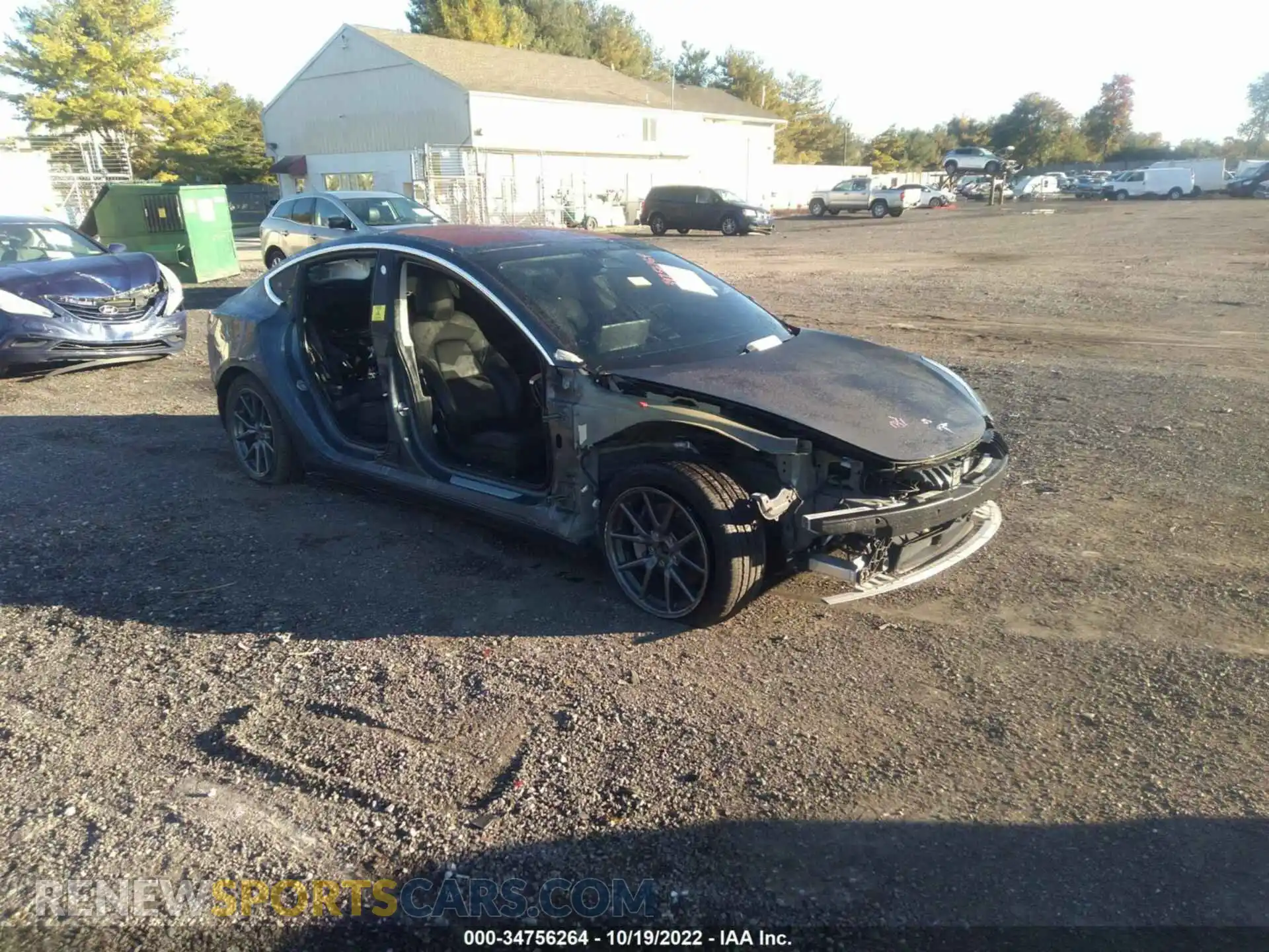 1 Photograph of a damaged car 5YJ3E1EB4KF191683 TESLA MODEL 3 2019