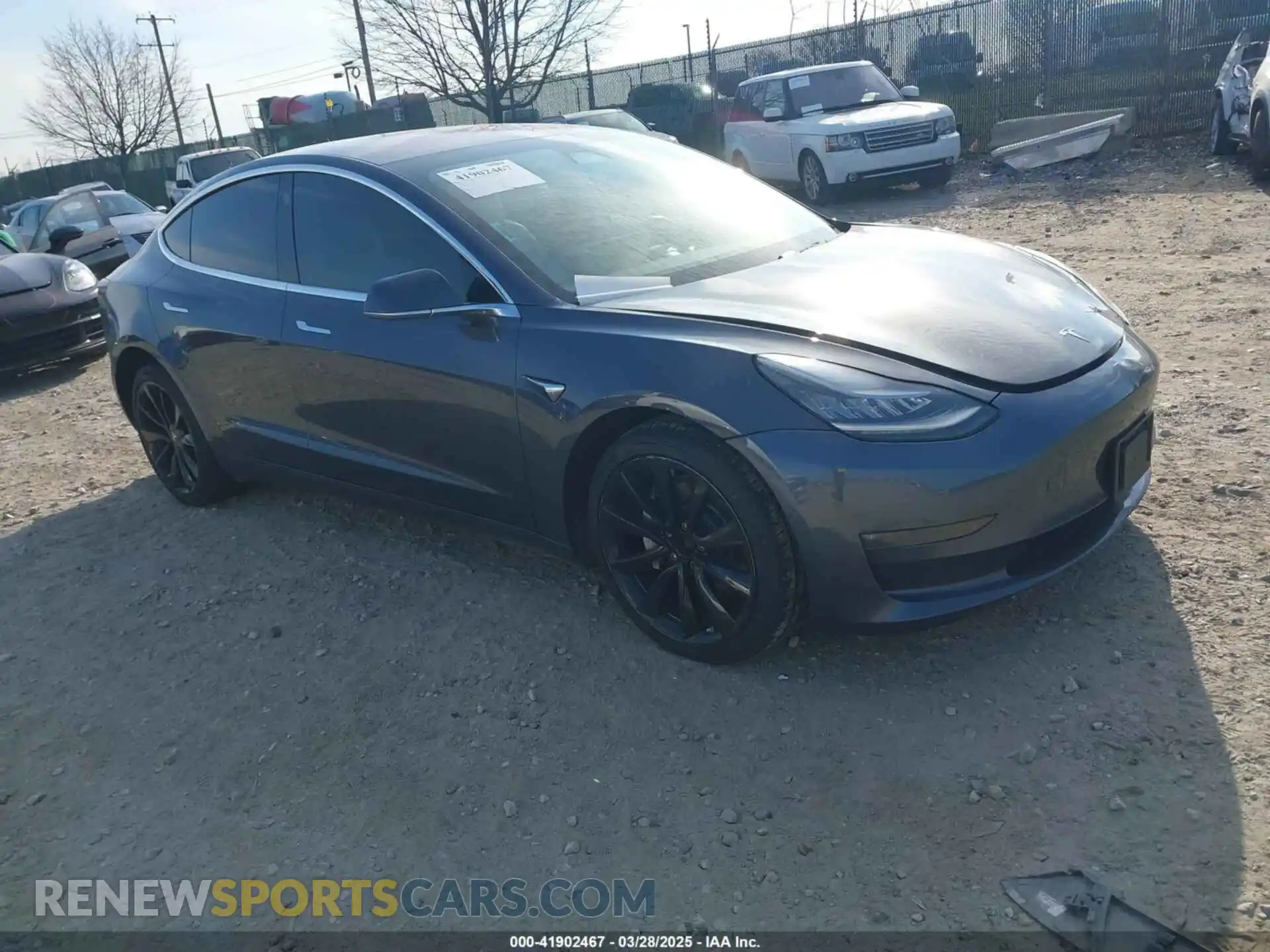1 Photograph of a damaged car 5YJ3E1EB4KF195538 TESLA MODEL 3 2019