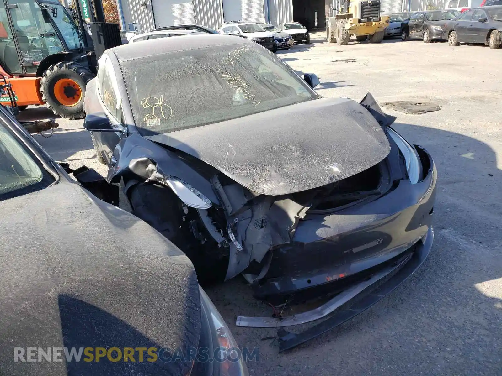 1 Photograph of a damaged car 5YJ3E1EB4KF205372 TESLA MODEL 3 2019