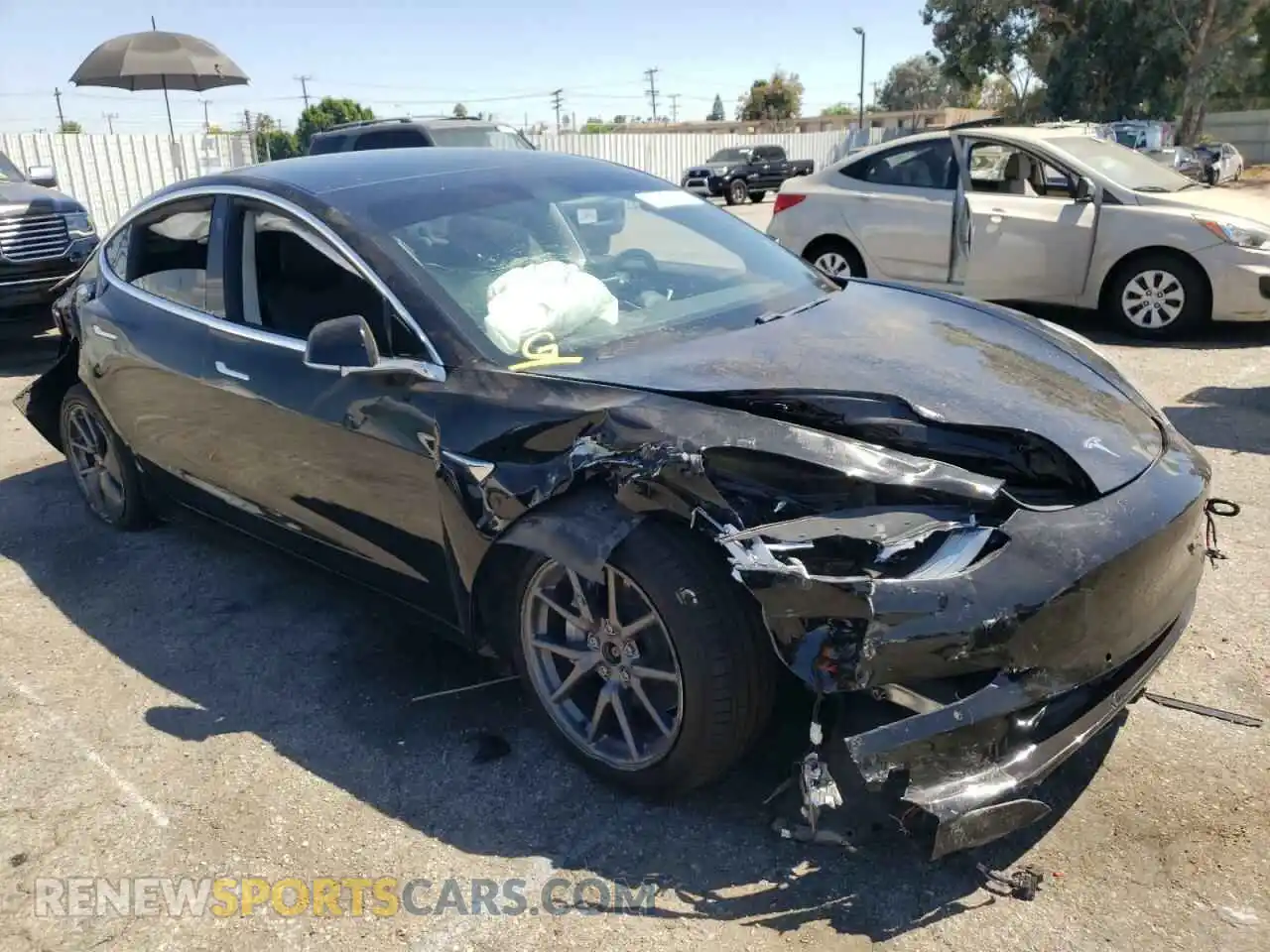 1 Photograph of a damaged car 5YJ3E1EB4KF210510 TESLA MODEL 3 2019