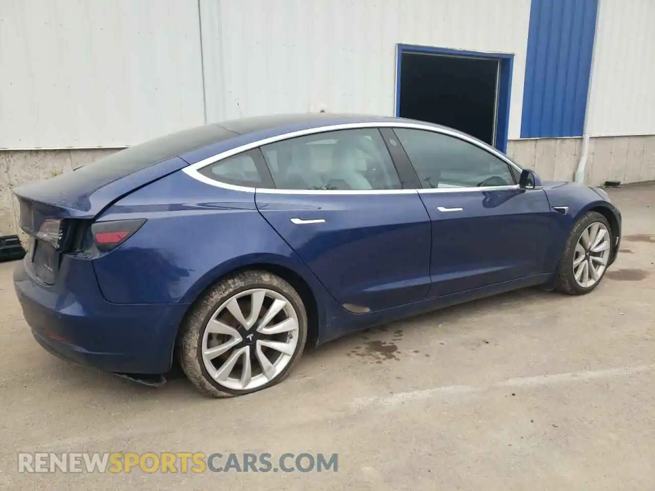 3 Photograph of a damaged car 5YJ3E1EB4KF407192 TESLA MODEL 3 2019