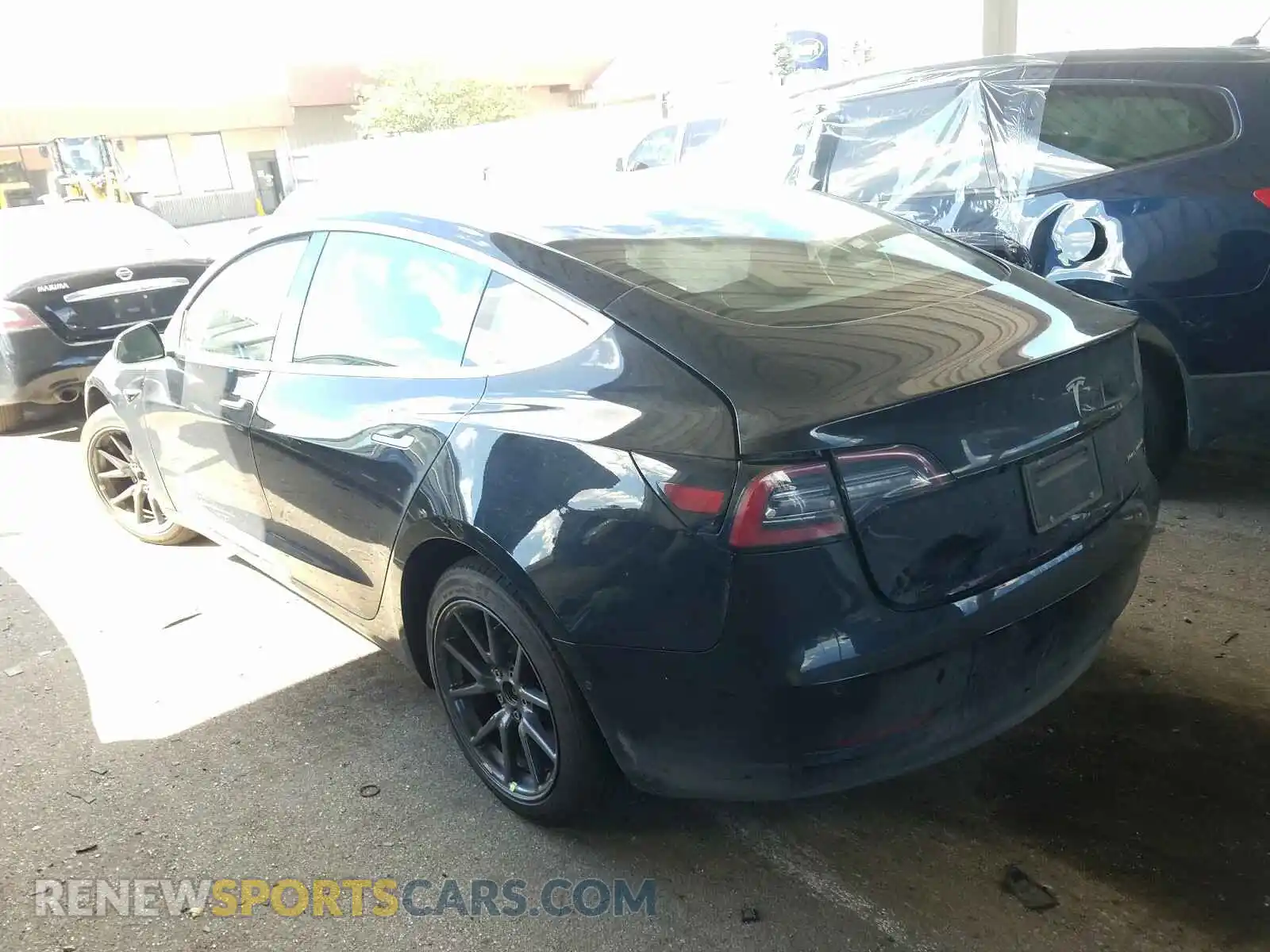 3 Photograph of a damaged car 5YJ3E1EB4KF432464 TESLA MODEL 3 2019