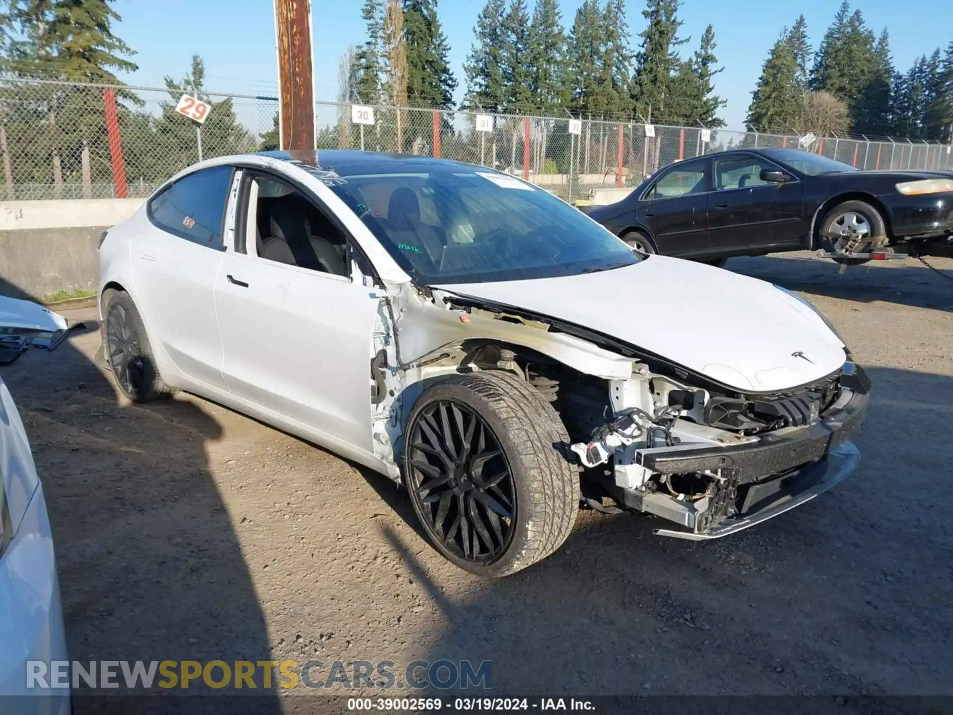 1 Фотография поврежденного автомобиля 5YJ3E1EB4KF494267 TESLA MODEL 3 2019