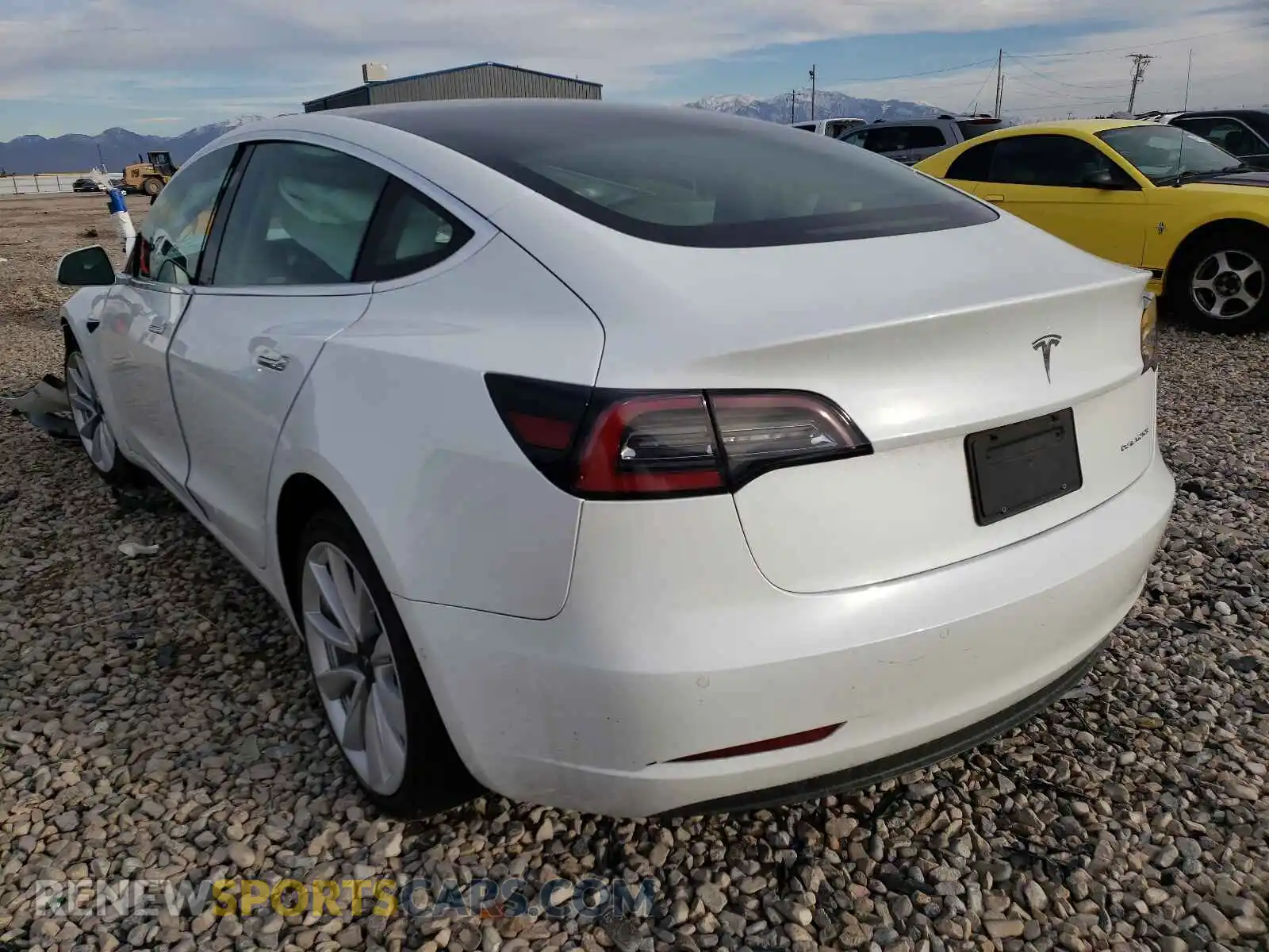3 Photograph of a damaged car 5YJ3E1EB4KF512766 TESLA MODEL 3 2019