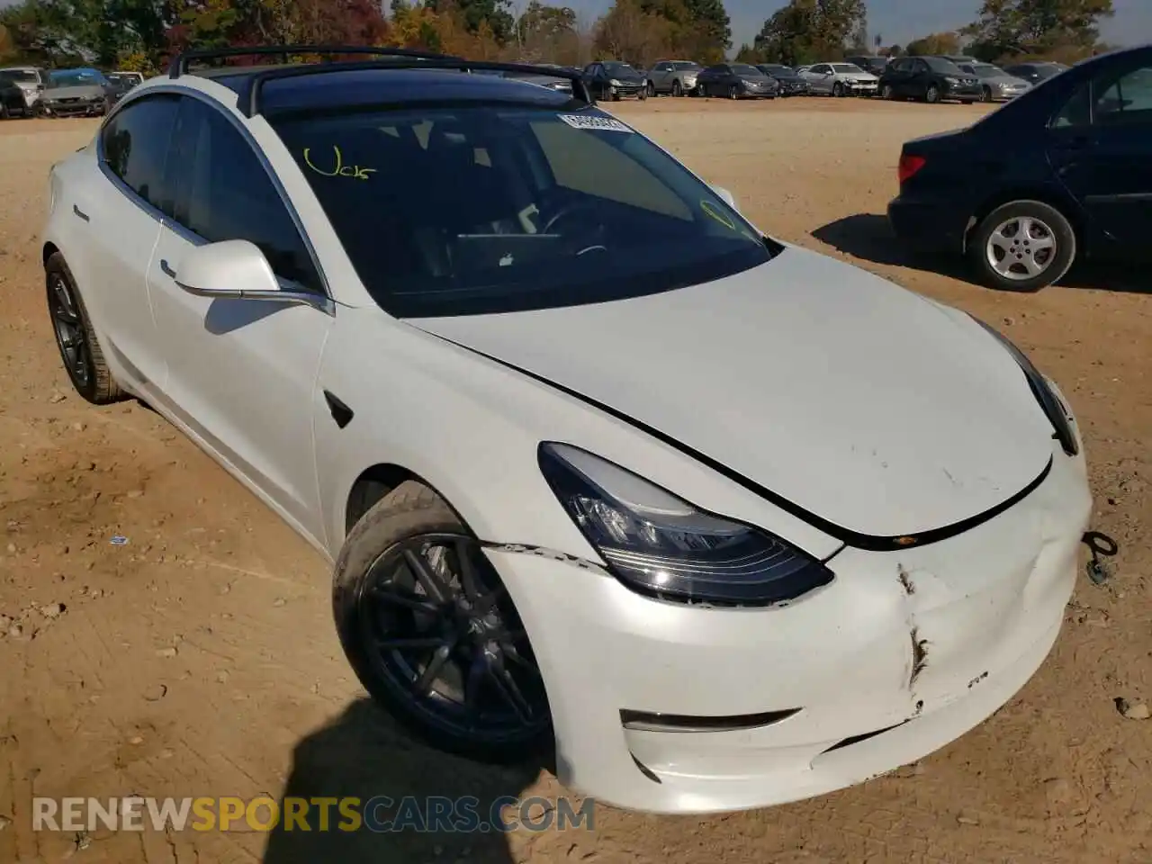 1 Photograph of a damaged car 5YJ3E1EB5KF199694 TESLA MODEL 3 2019
