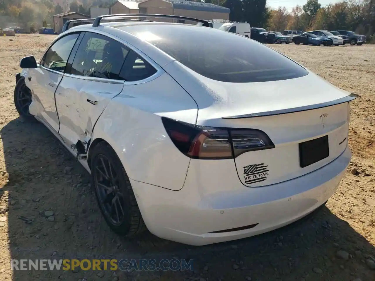 3 Photograph of a damaged car 5YJ3E1EB5KF199694 TESLA MODEL 3 2019