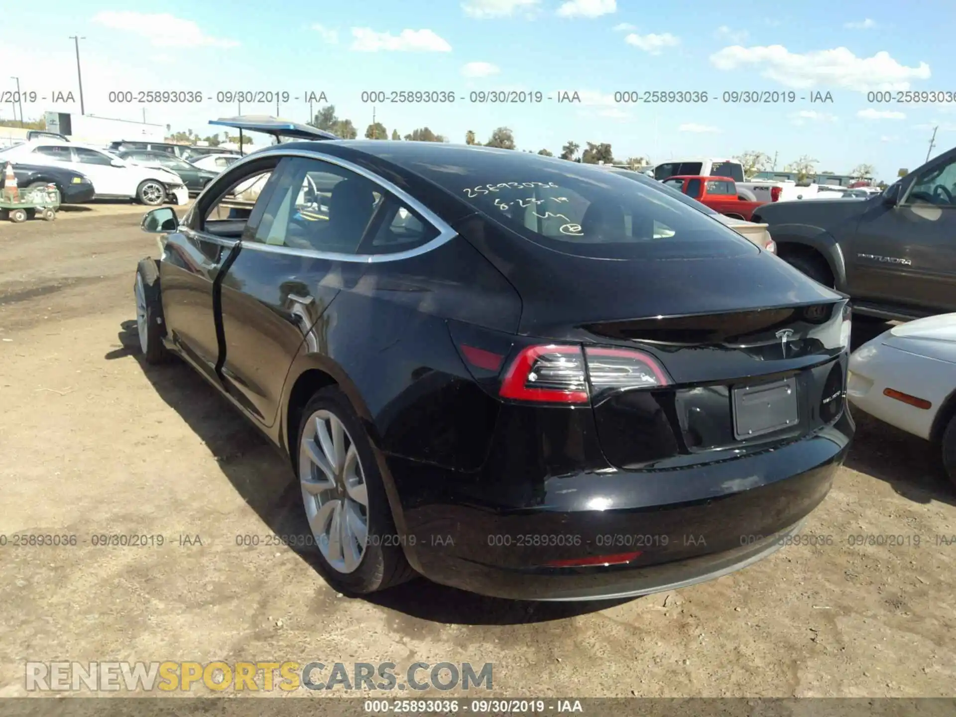 3 Photograph of a damaged car 5YJ3E1EB5KF408447 TESLA MODEL 3 2019