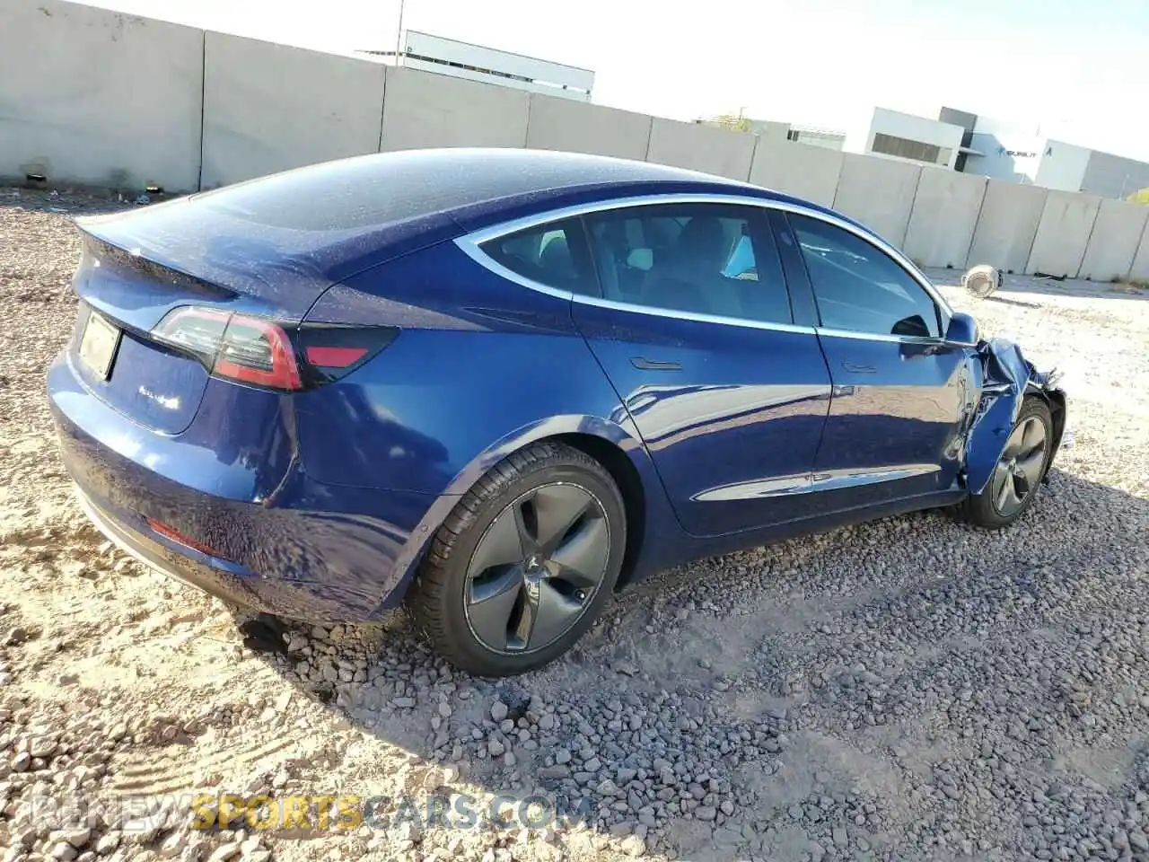 3 Photograph of a damaged car 5YJ3E1EB5KF512954 TESLA MODEL 3 2019