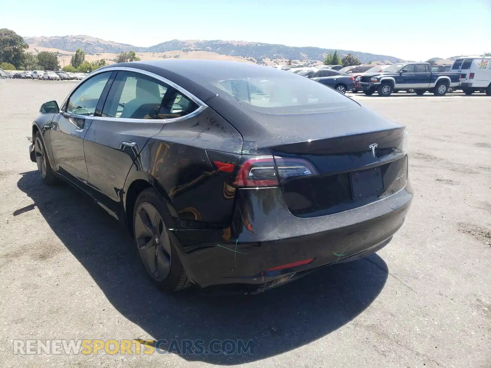 3 Photograph of a damaged car 5YJ3E1EB6KF194987 TESLA MODEL 3 2019