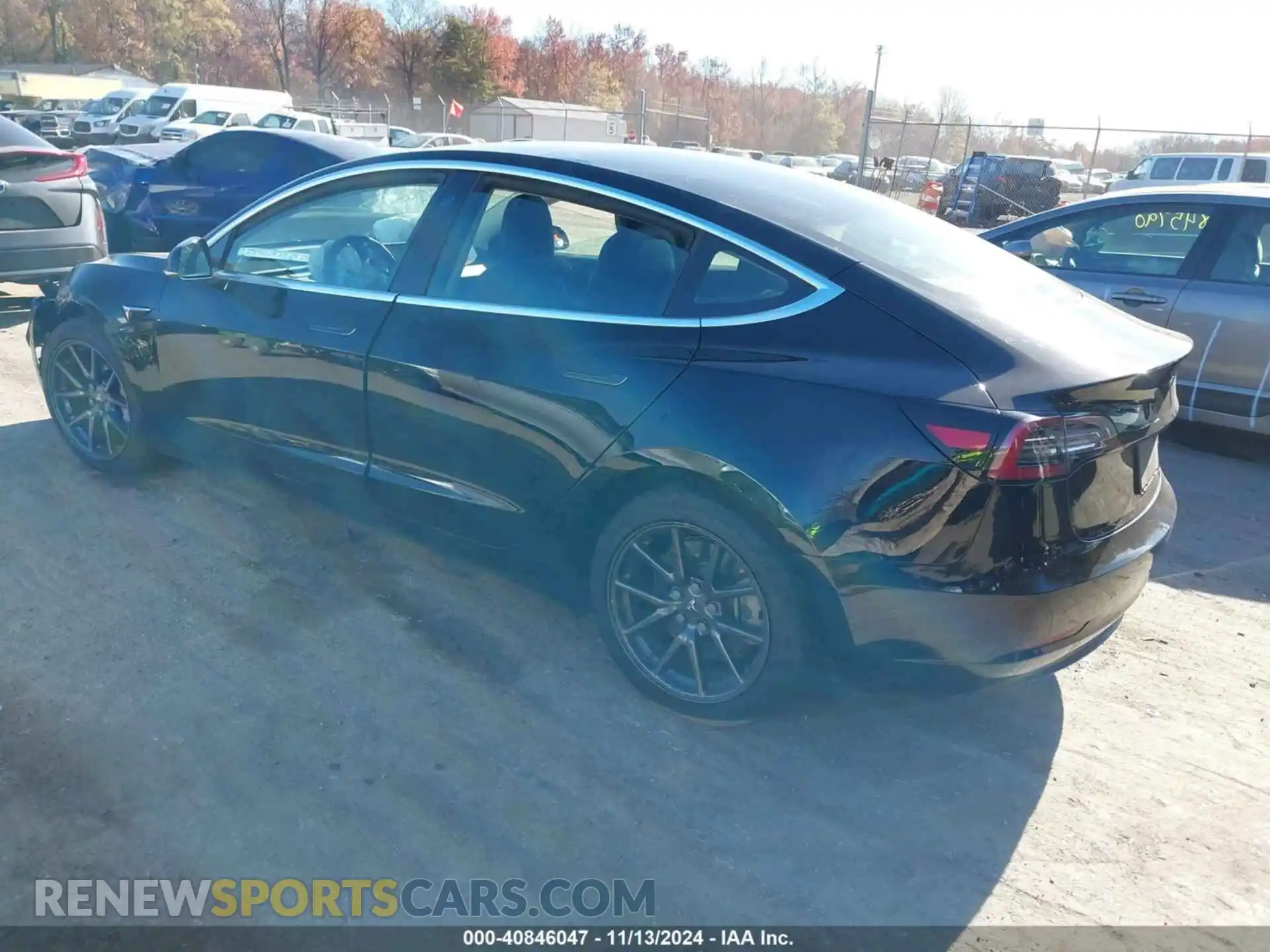 3 Photograph of a damaged car 5YJ3E1EB6KF209312 TESLA MODEL 3 2019