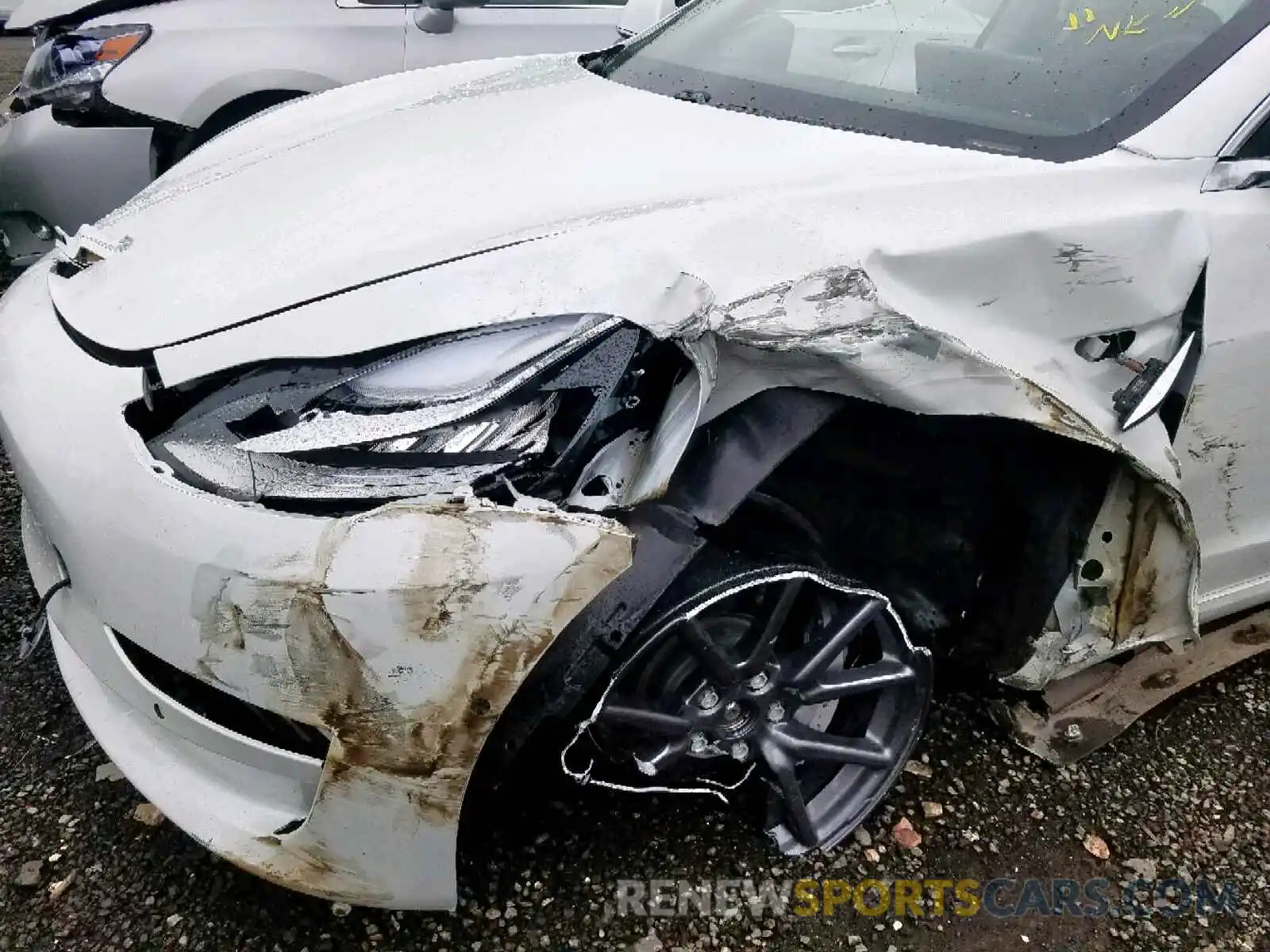 9 Photograph of a damaged car 5YJ3E1EB6KF211481 TESLA MODEL 3 2019