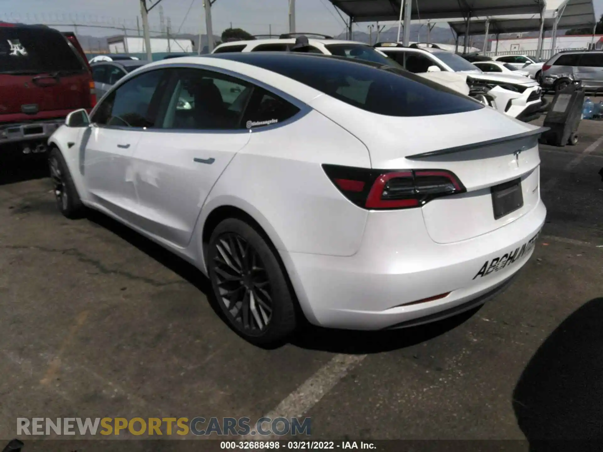 3 Photograph of a damaged car 5YJ3E1EB6KF393215 TESLA MODEL 3 2019