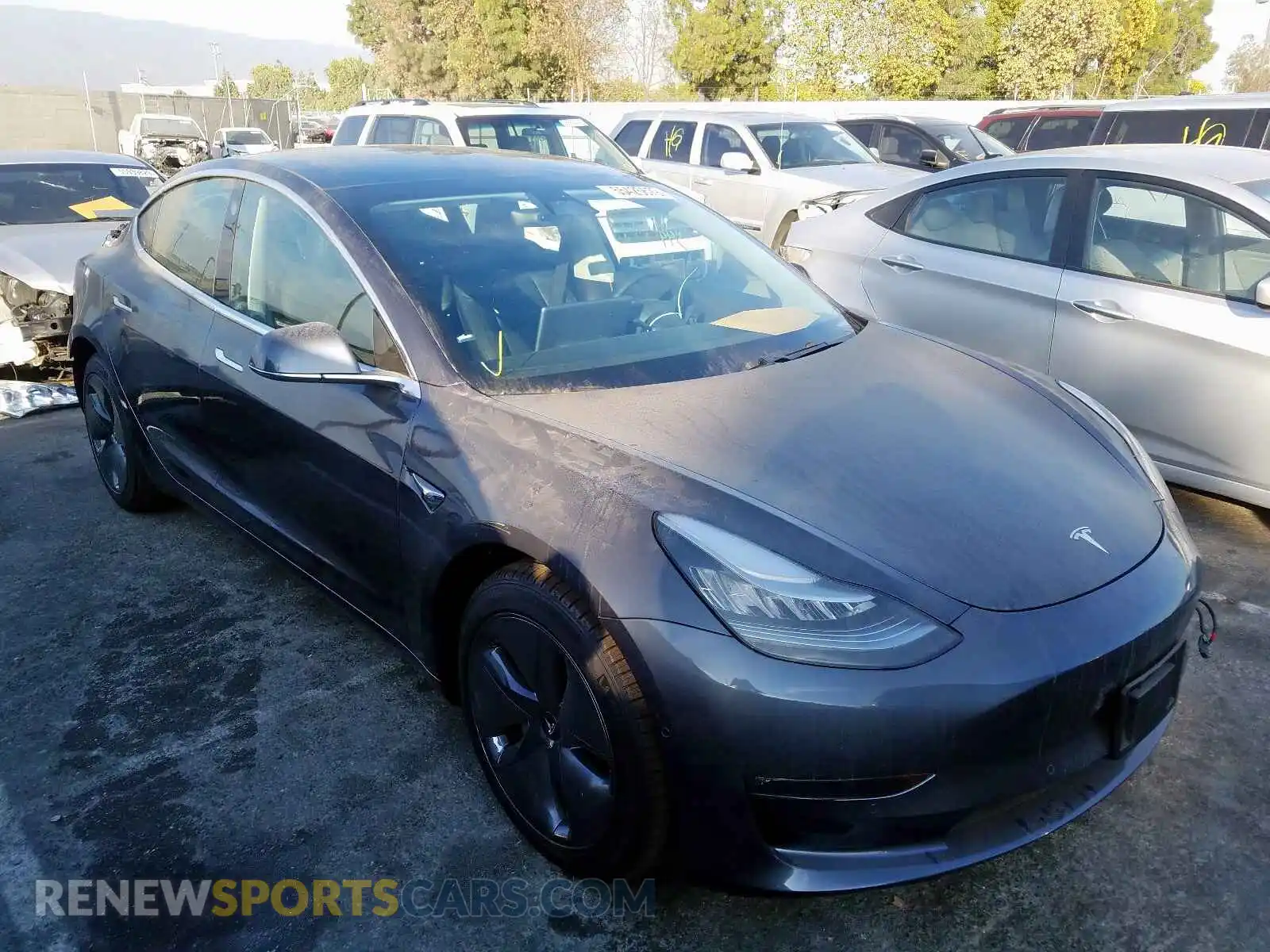 1 Photograph of a damaged car 5YJ3E1EB6KF453252 TESLA MODEL 3 2019