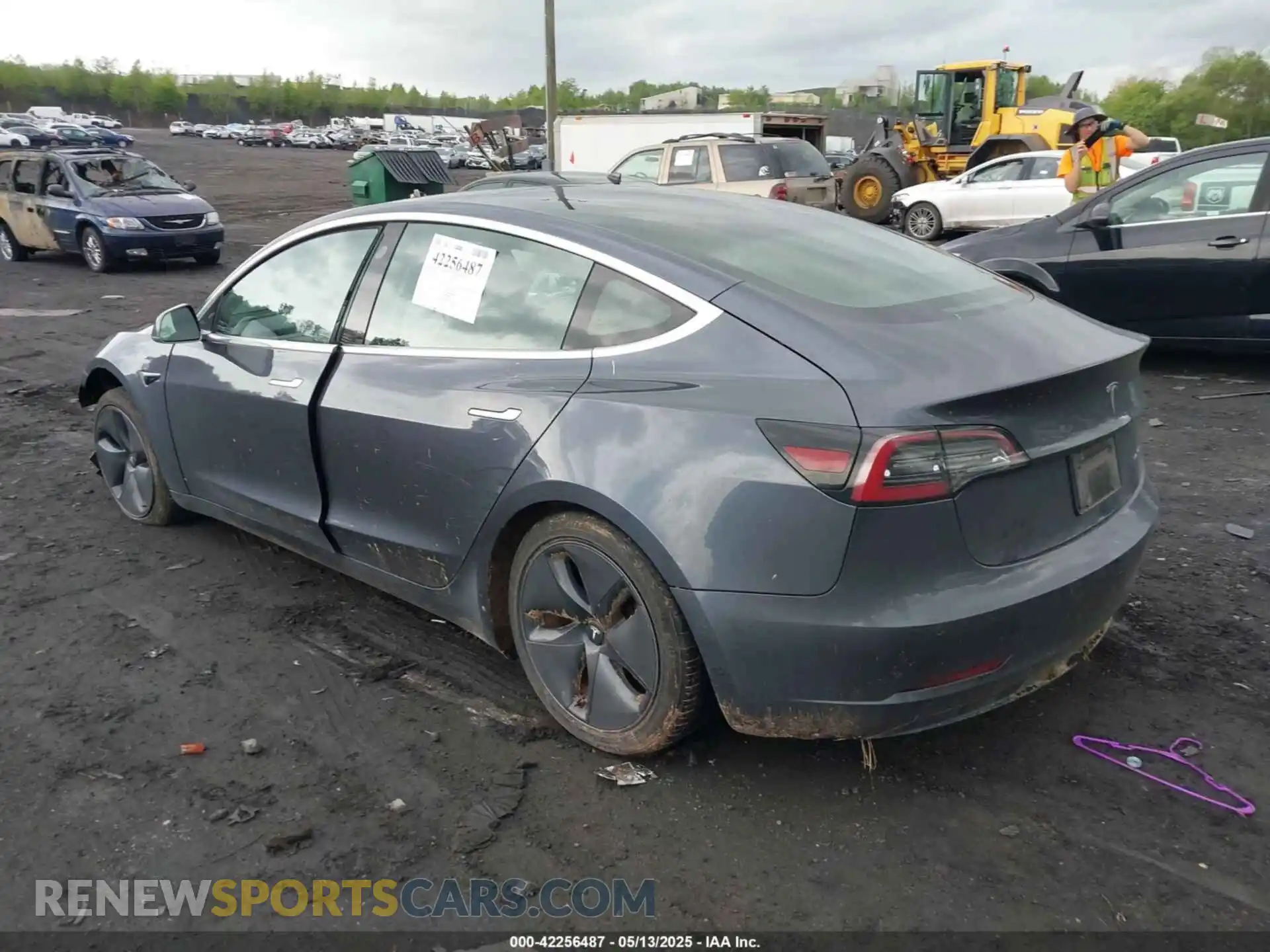 3 Photograph of a damaged car 5YJ3E1EB6KF510193 TESLA MODEL 3 2019