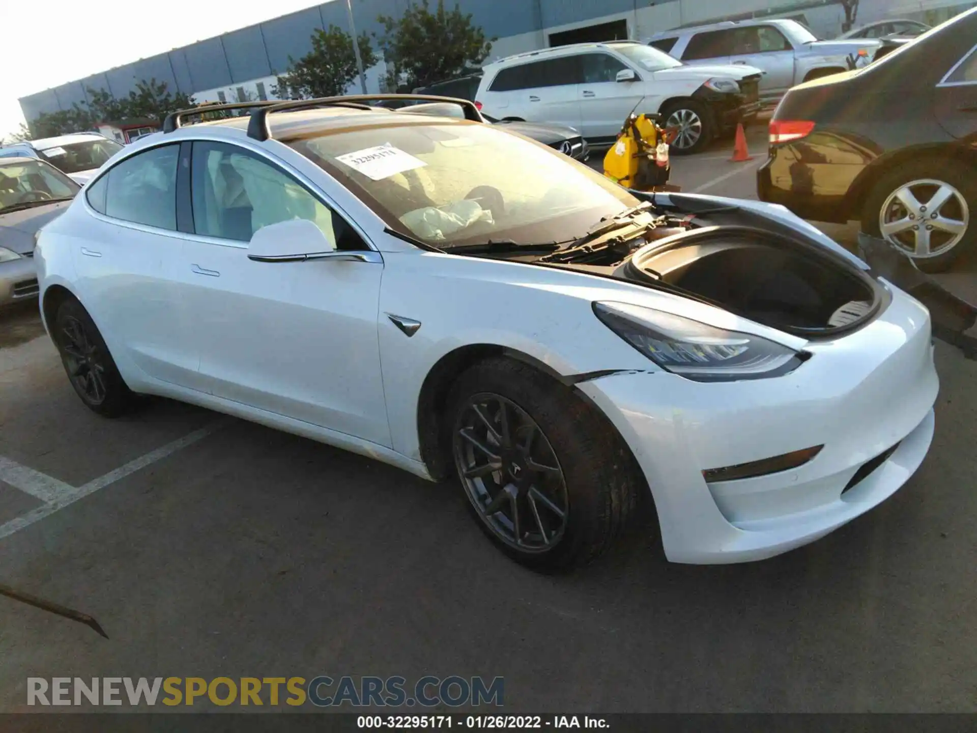 1 Photograph of a damaged car 5YJ3E1EB6KF510758 TESLA MODEL 3 2019