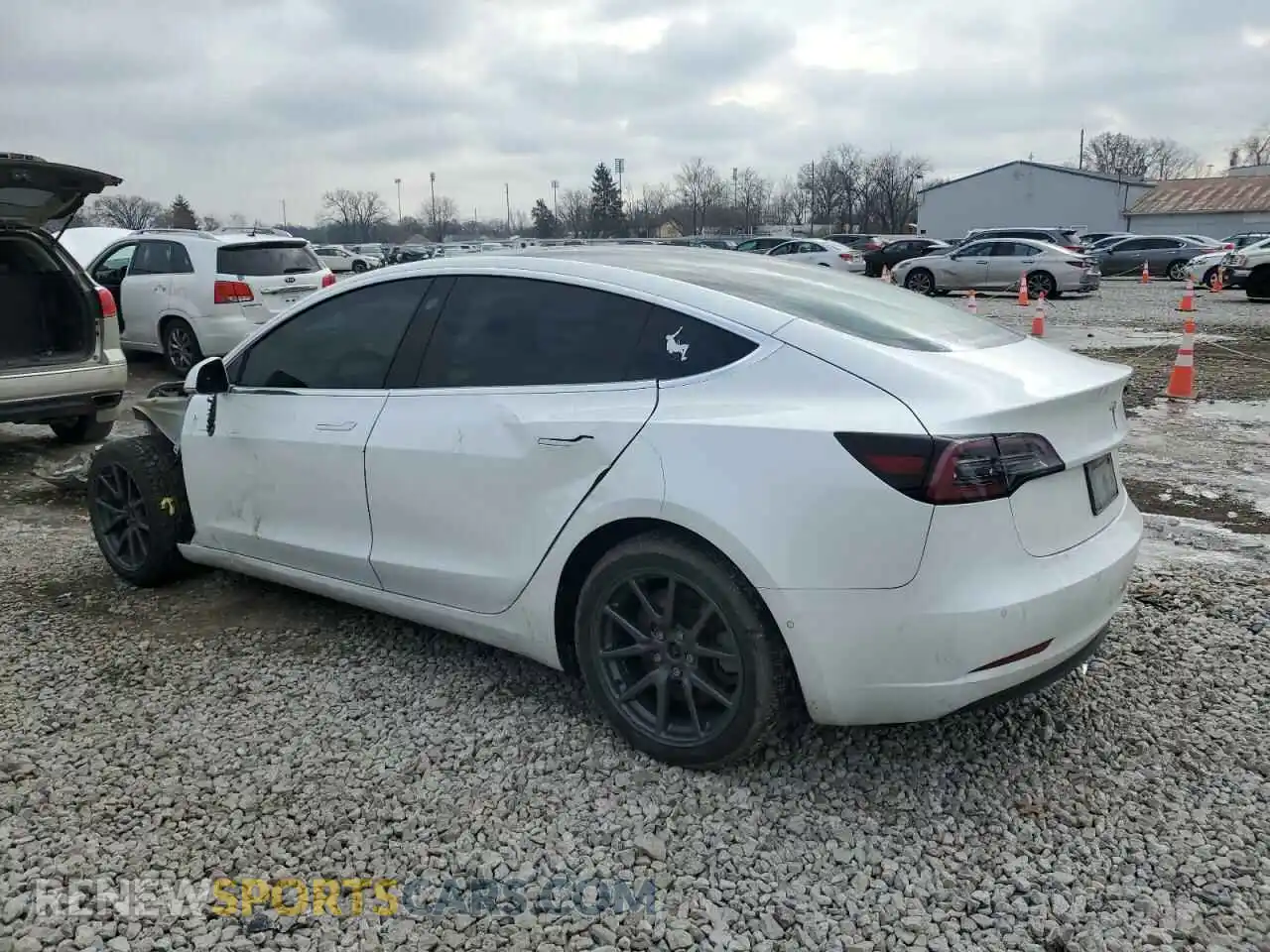2 Photograph of a damaged car 5YJ3E1EB7KF418347 TESLA MODEL 3 2019