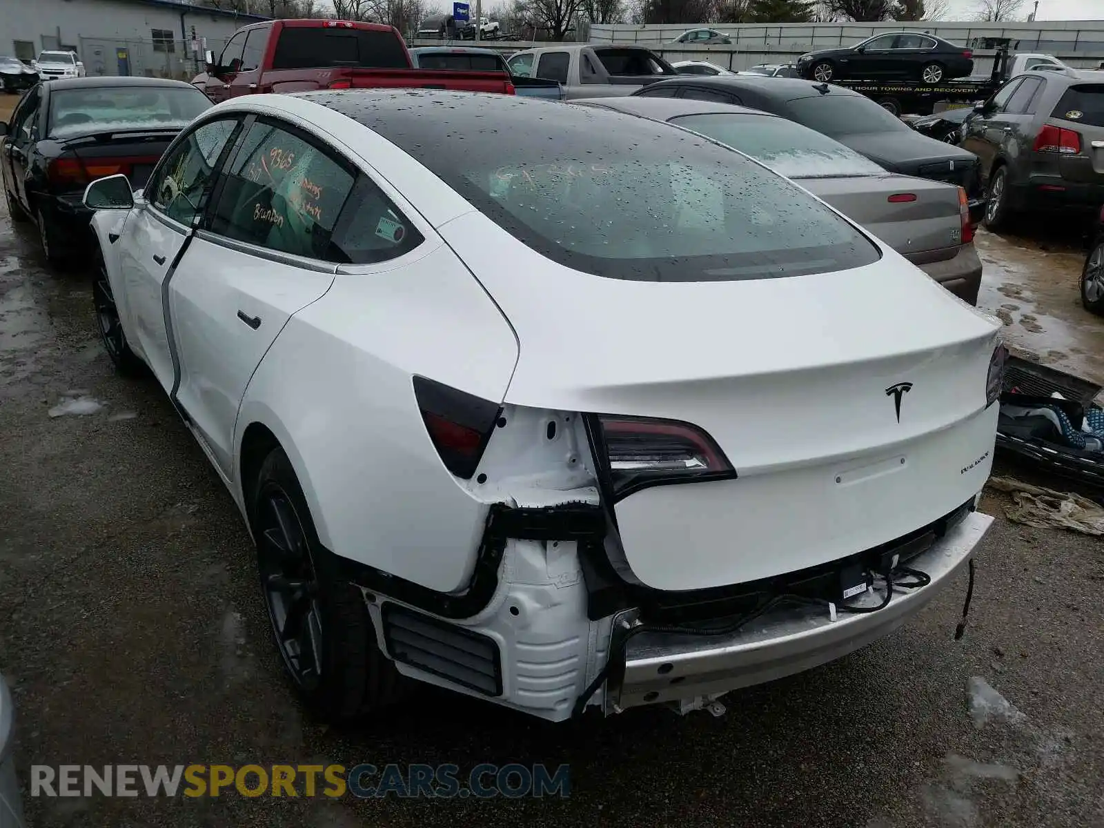3 Photograph of a damaged car 5YJ3E1EB7KF513068 TESLA MODEL 3 2019
