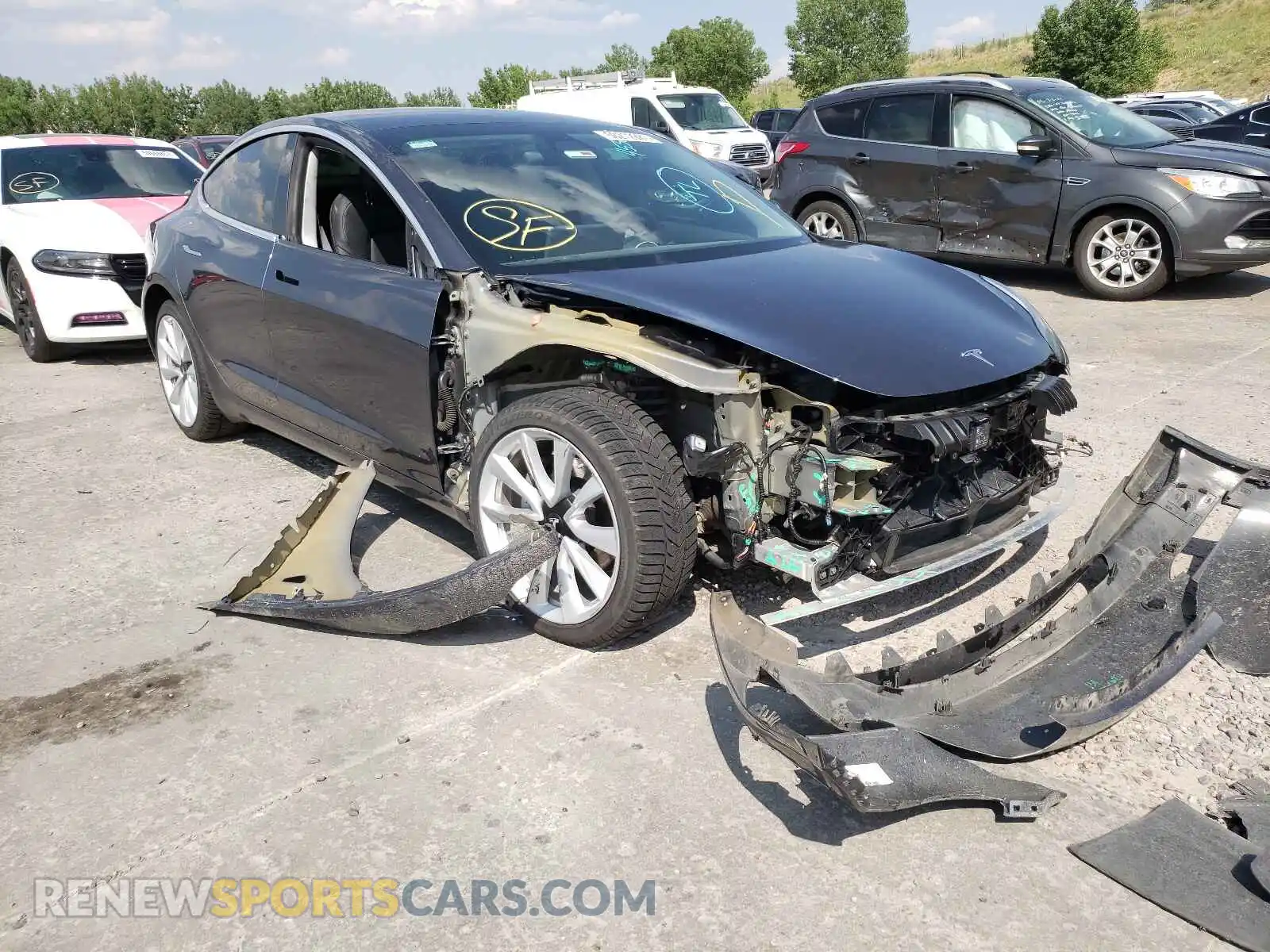 1 Photograph of a damaged car 5YJ3E1EB8KF453673 TESLA MODEL 3 2019