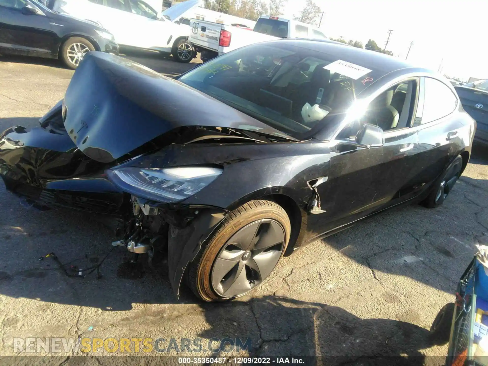 2 Photograph of a damaged car 5YJ3E1EB8KF477276 TESLA MODEL 3 2019