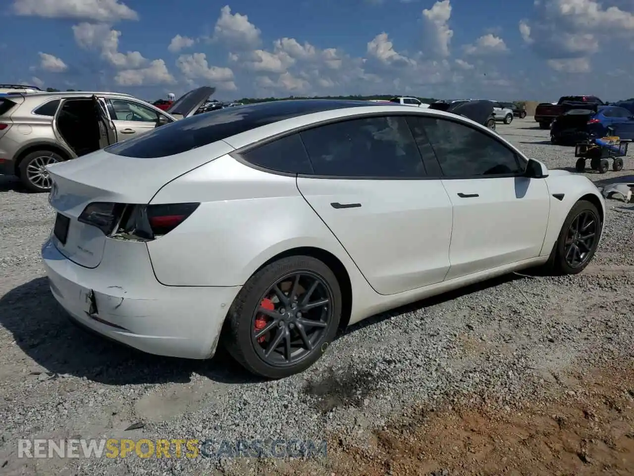 3 Photograph of a damaged car 5YJ3E1EB8KF493980 TESLA MODEL 3 2019