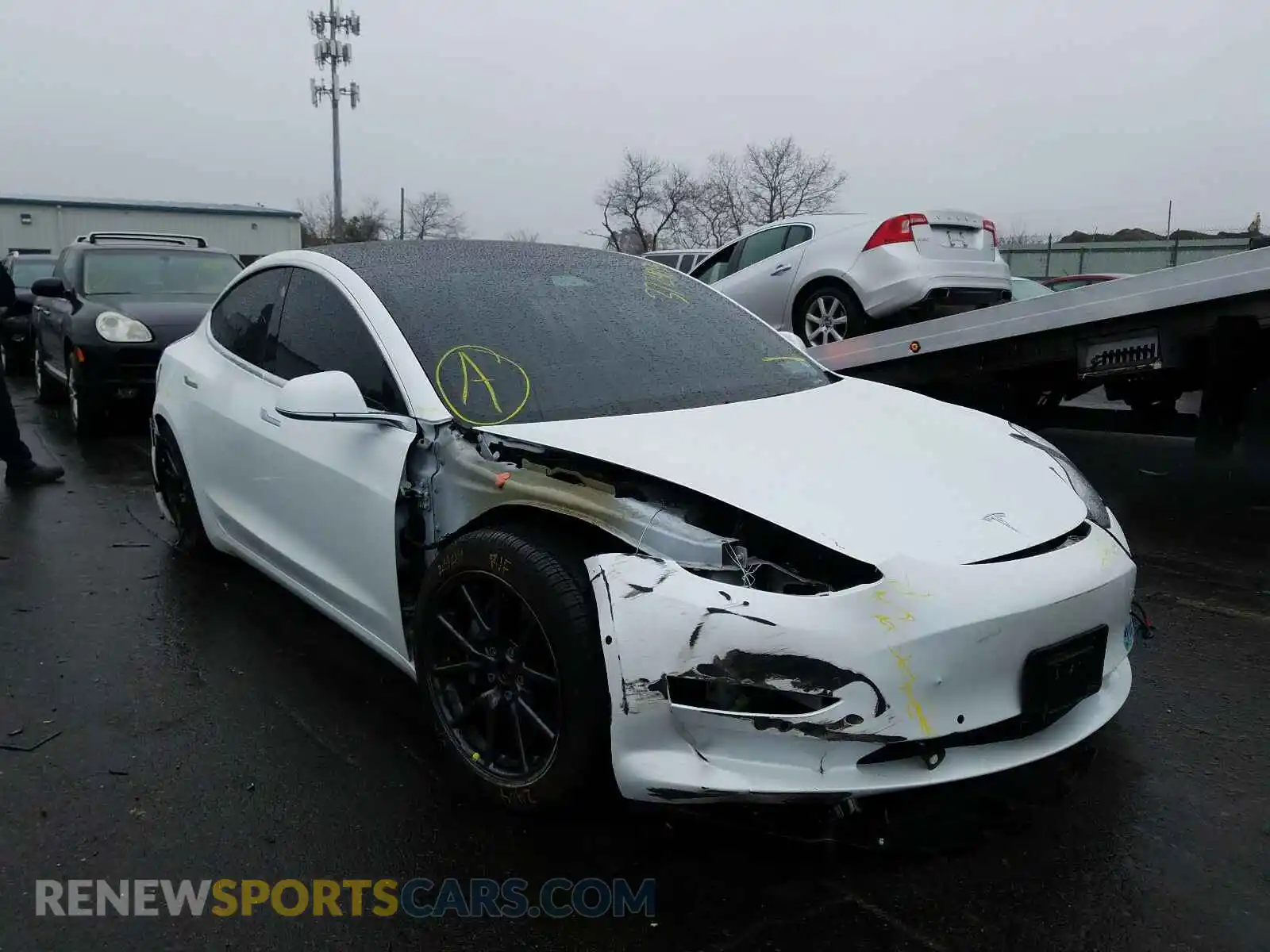 1 Фотография поврежденного автомобиля 5YJ3E1EB8KF511636 TESLA MODEL 3 2019