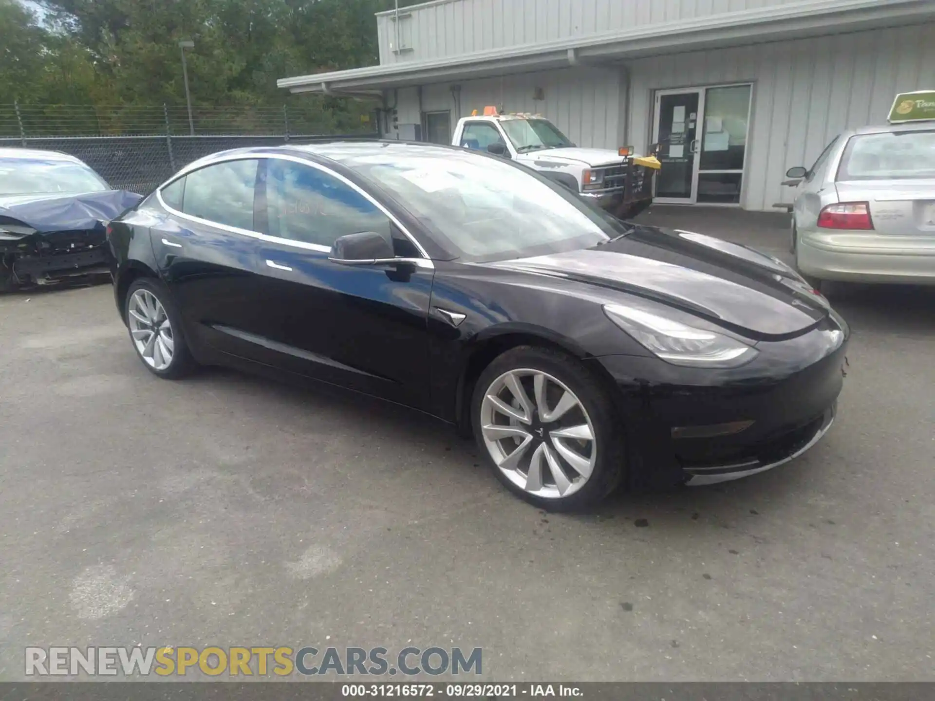 1 Photograph of a damaged car 5YJ3E1EB9KF388722 TESLA MODEL 3 2019