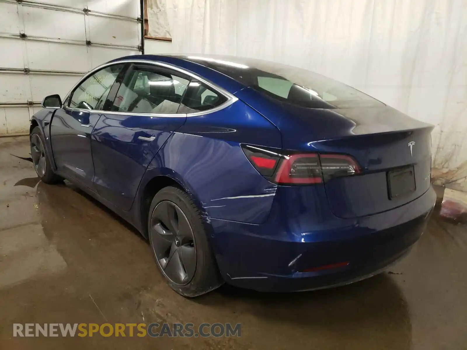 3 Photograph of a damaged car 5YJ3E1EB9KF464942 TESLA MODEL 3 2019