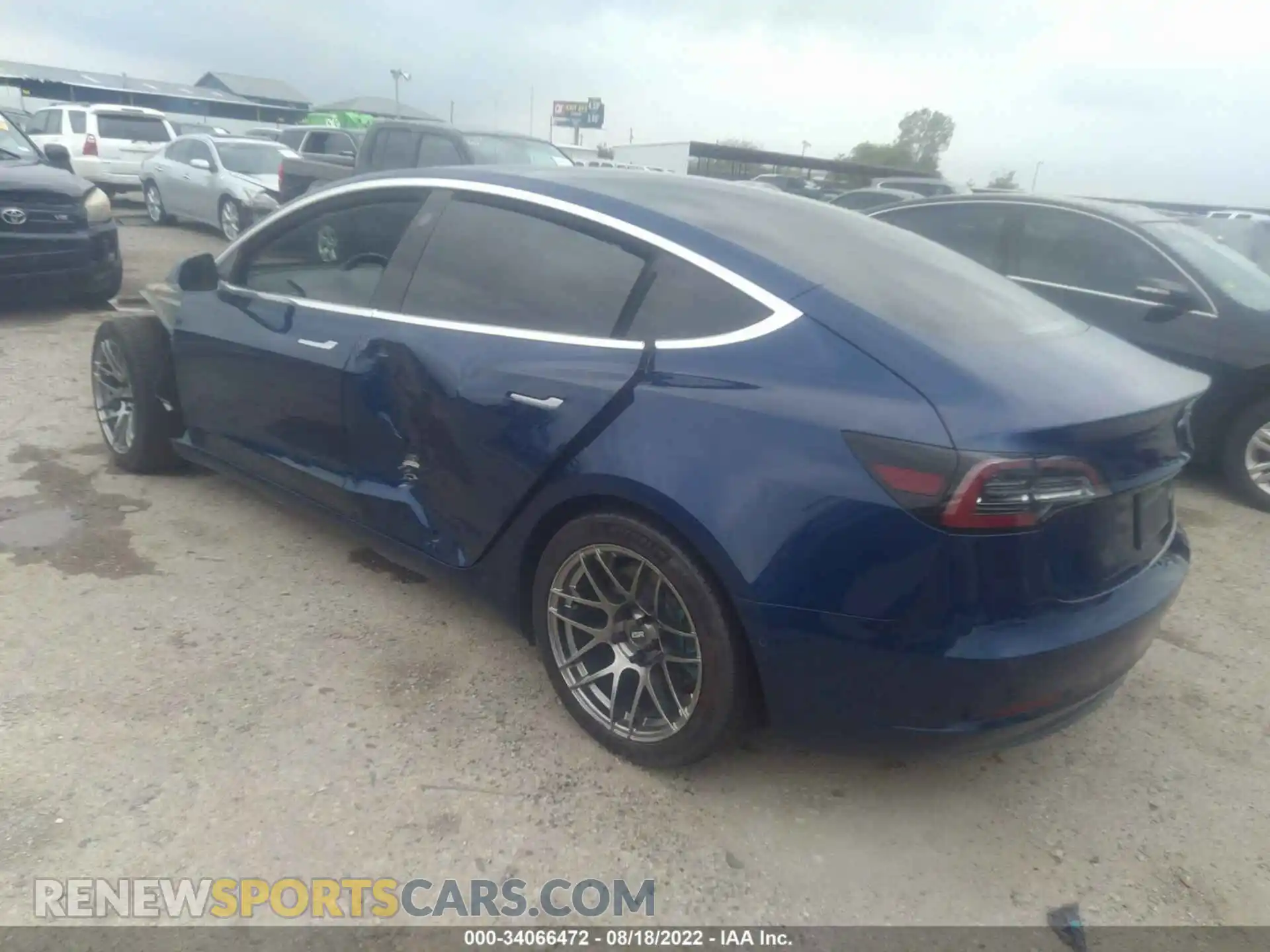 3 Photograph of a damaged car 5YJ3E1EB9KF530096 TESLA MODEL 3 2019