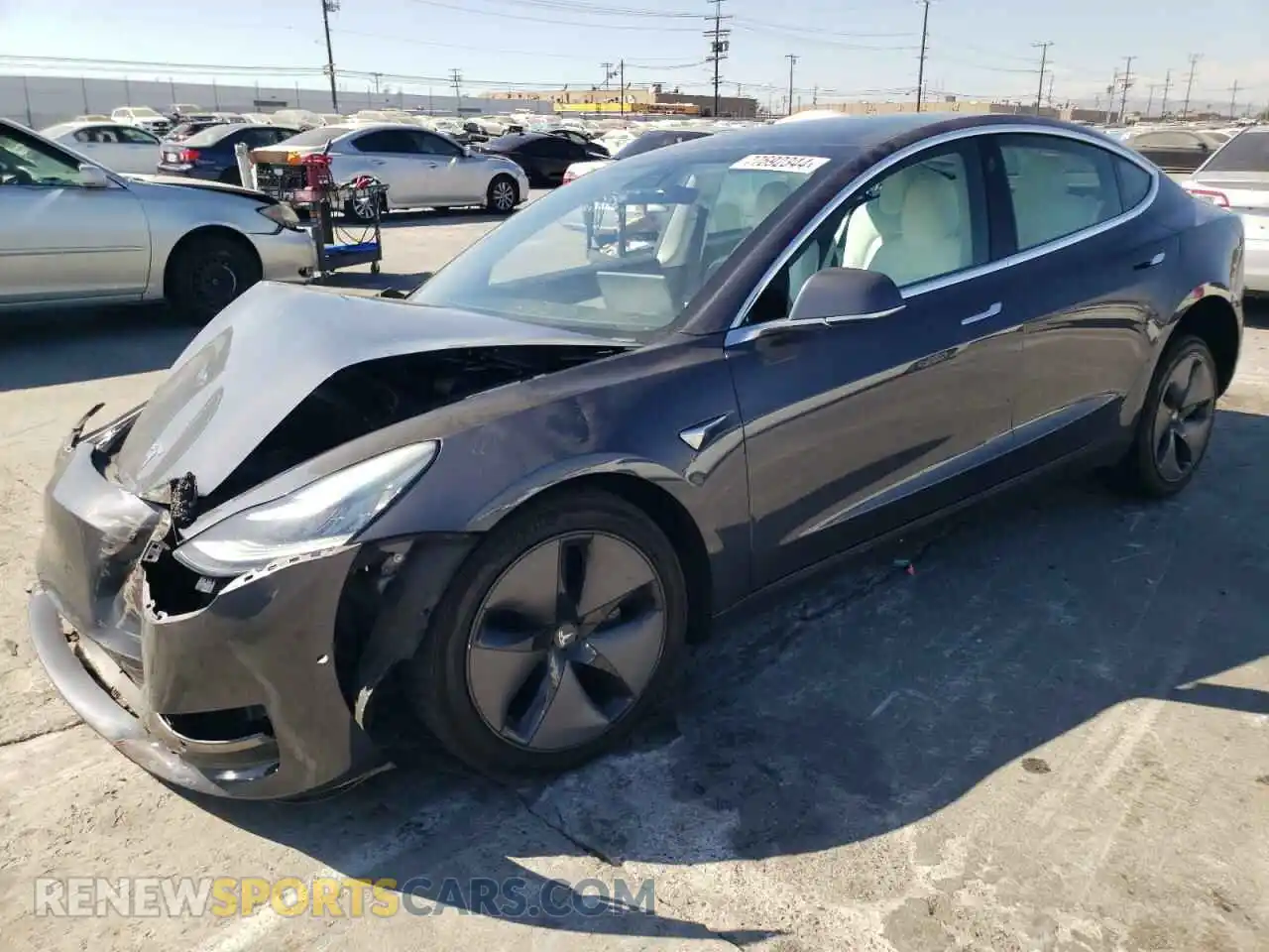 1 Photograph of a damaged car 5YJ3E1EBXKF195737 TESLA MODEL 3 2019