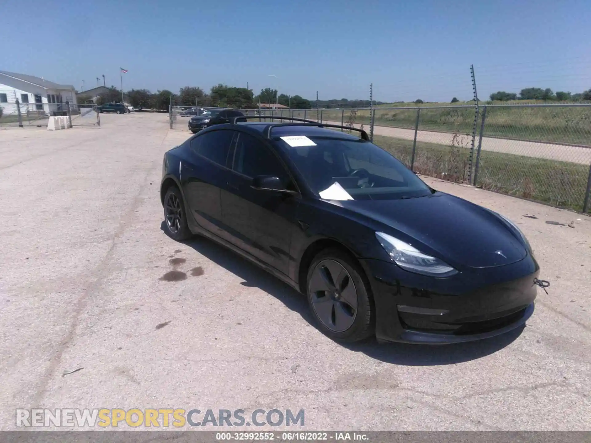 1 Photograph of a damaged car 5YJ3E1EBXKF384646 TESLA MODEL 3 2019