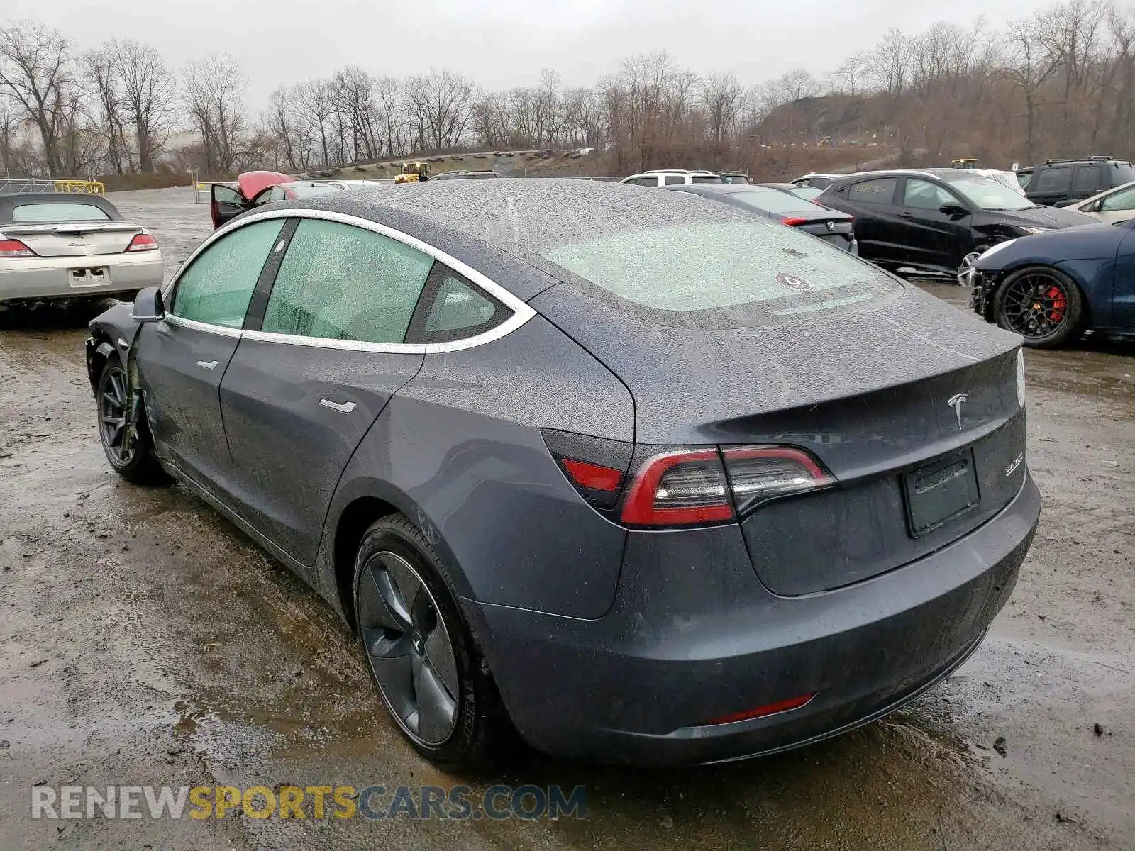 3 Photograph of a damaged car 5YJ3E1EBXKF390818 TESLA MODEL 3 2019