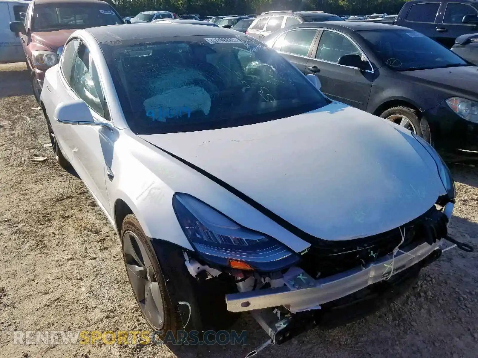 1 Photograph of a damaged car 5YJ3E1EBXKF429486 TESLA MODEL 3 2019