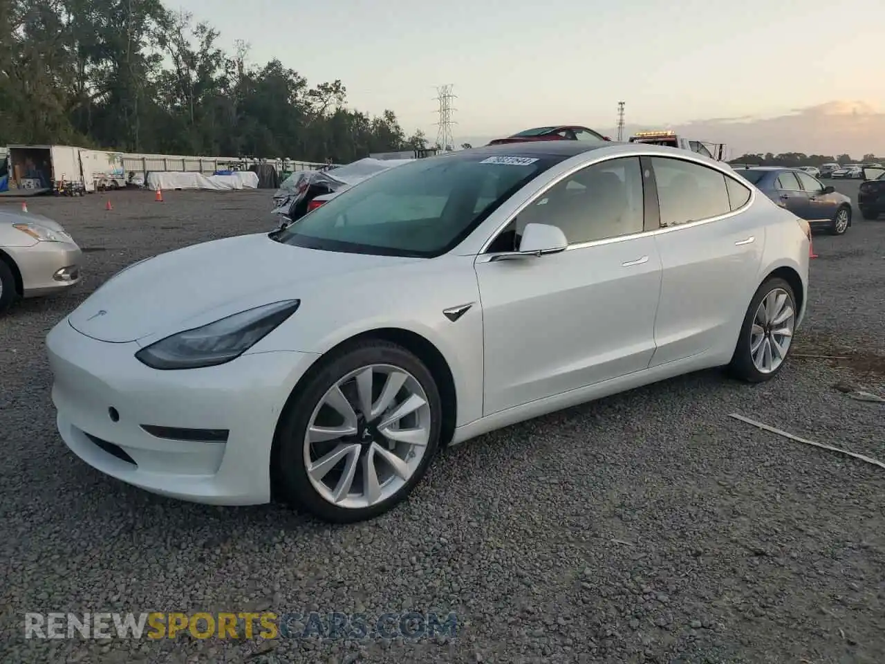 1 Photograph of a damaged car 5YJ3E1EA0LF476714 TESLA MODEL 3 2020