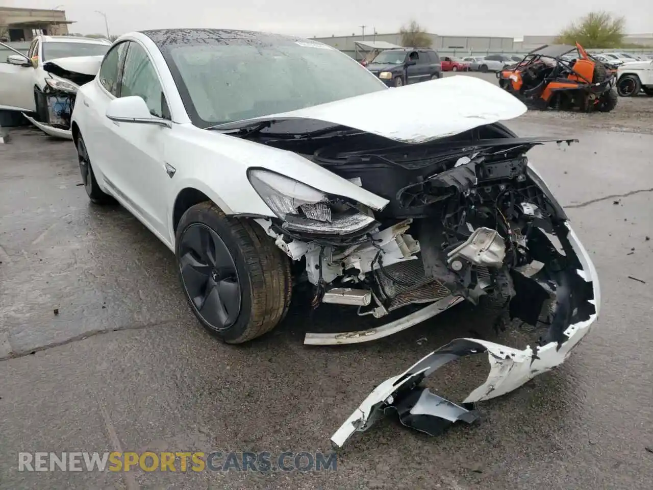 1 Photograph of a damaged car 5YJ3E1EA0LF634713 TESLA MODEL 3 2020