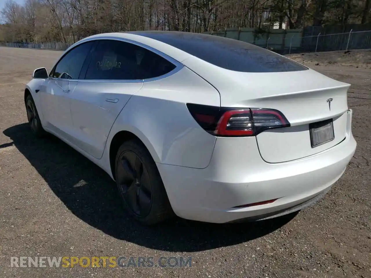 3 Photograph of a damaged car 5YJ3E1EA1LF603762 TESLA MODEL 3 2020