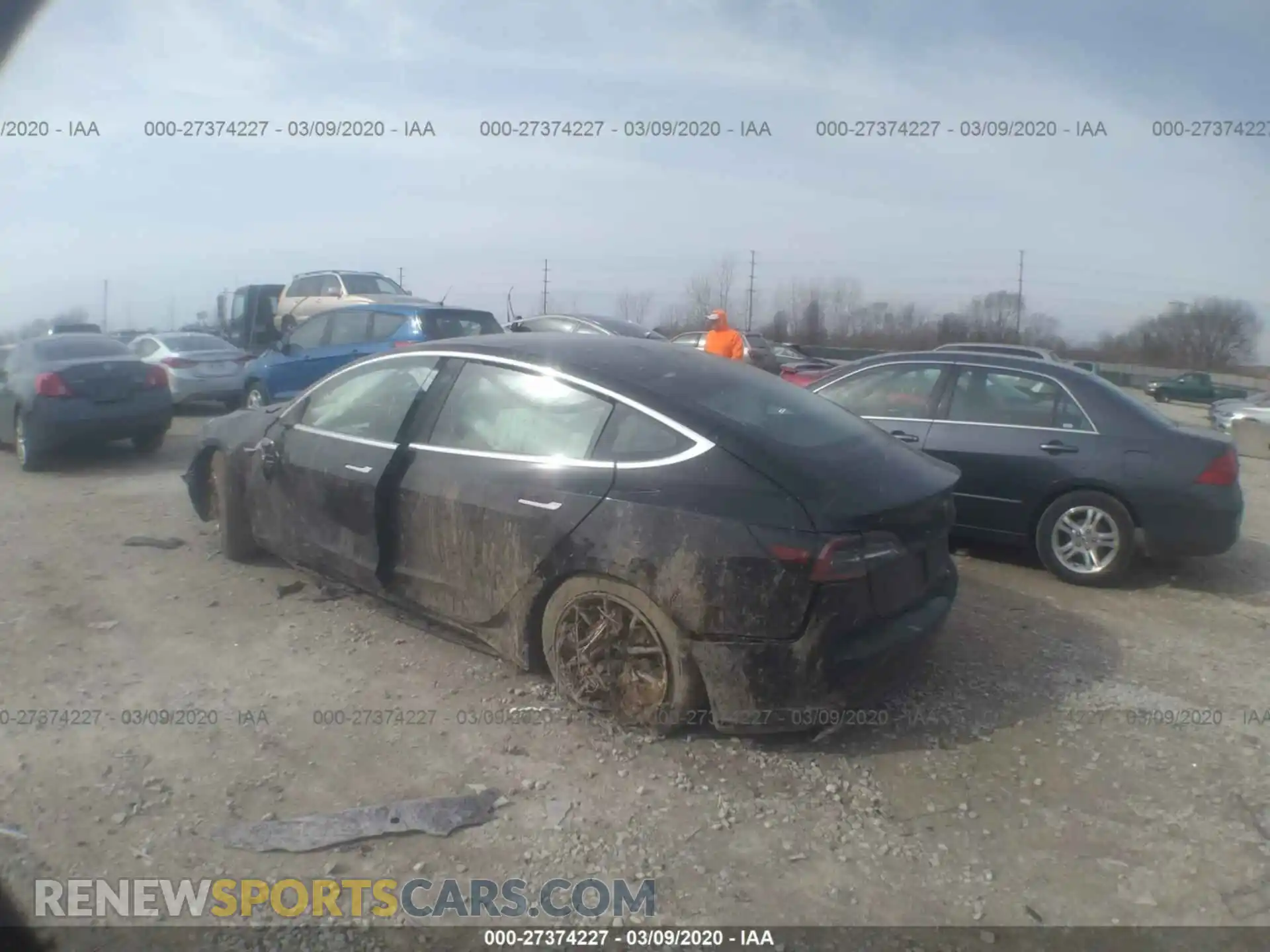 3 Photograph of a damaged car 5YJ3E1EA1LF609349 TESLA MODEL 3 2020