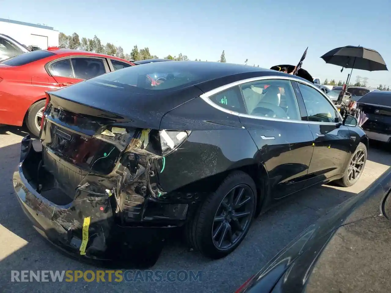 3 Photograph of a damaged car 5YJ3E1EA1LF645879 TESLA MODEL 3 2020