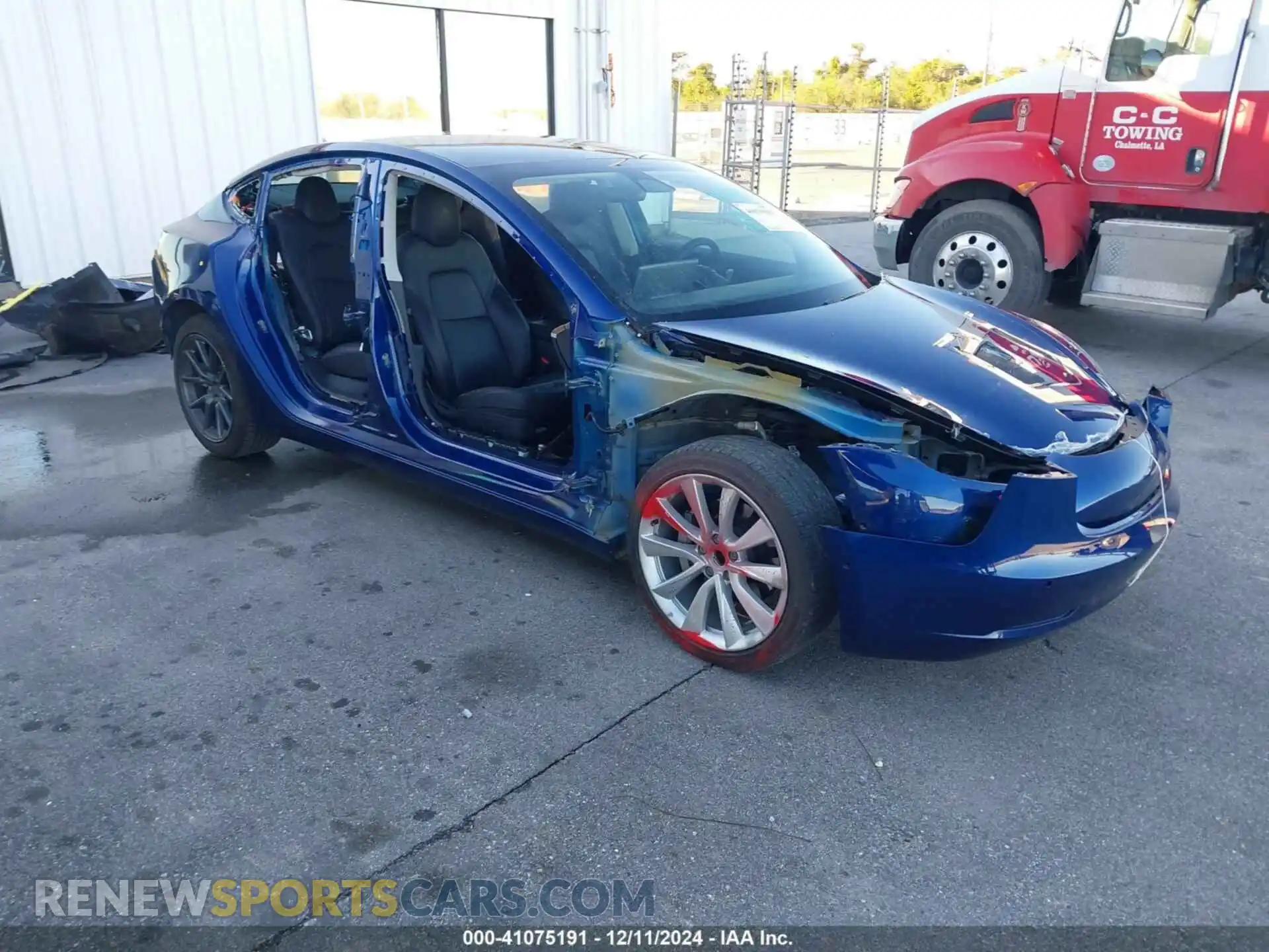 1 Photograph of a damaged car 5YJ3E1EA1LF736893 TESLA MODEL 3 2020