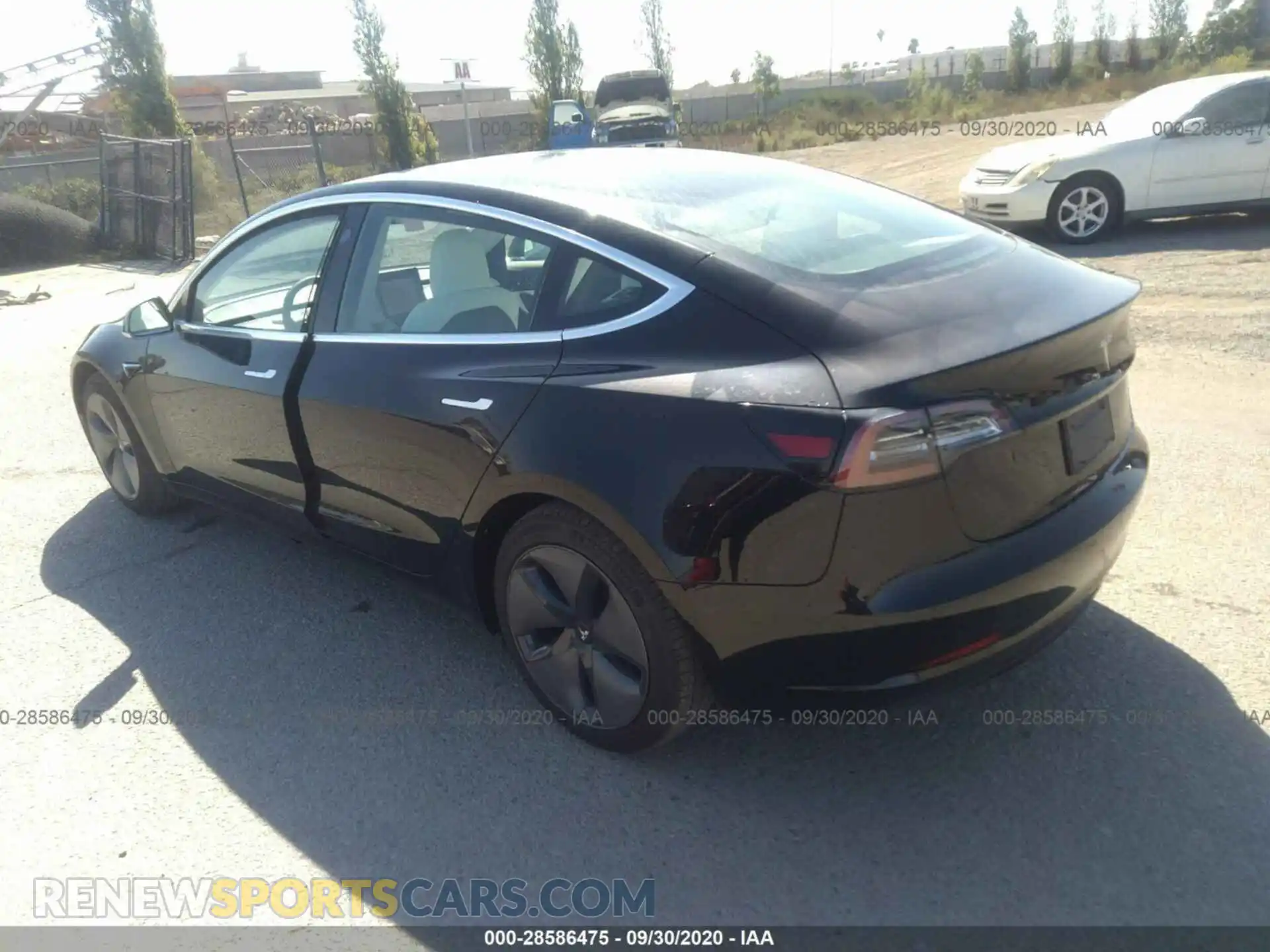 3 Photograph of a damaged car 5YJ3E1EA1LF745965 TESLA MODEL 3 2020