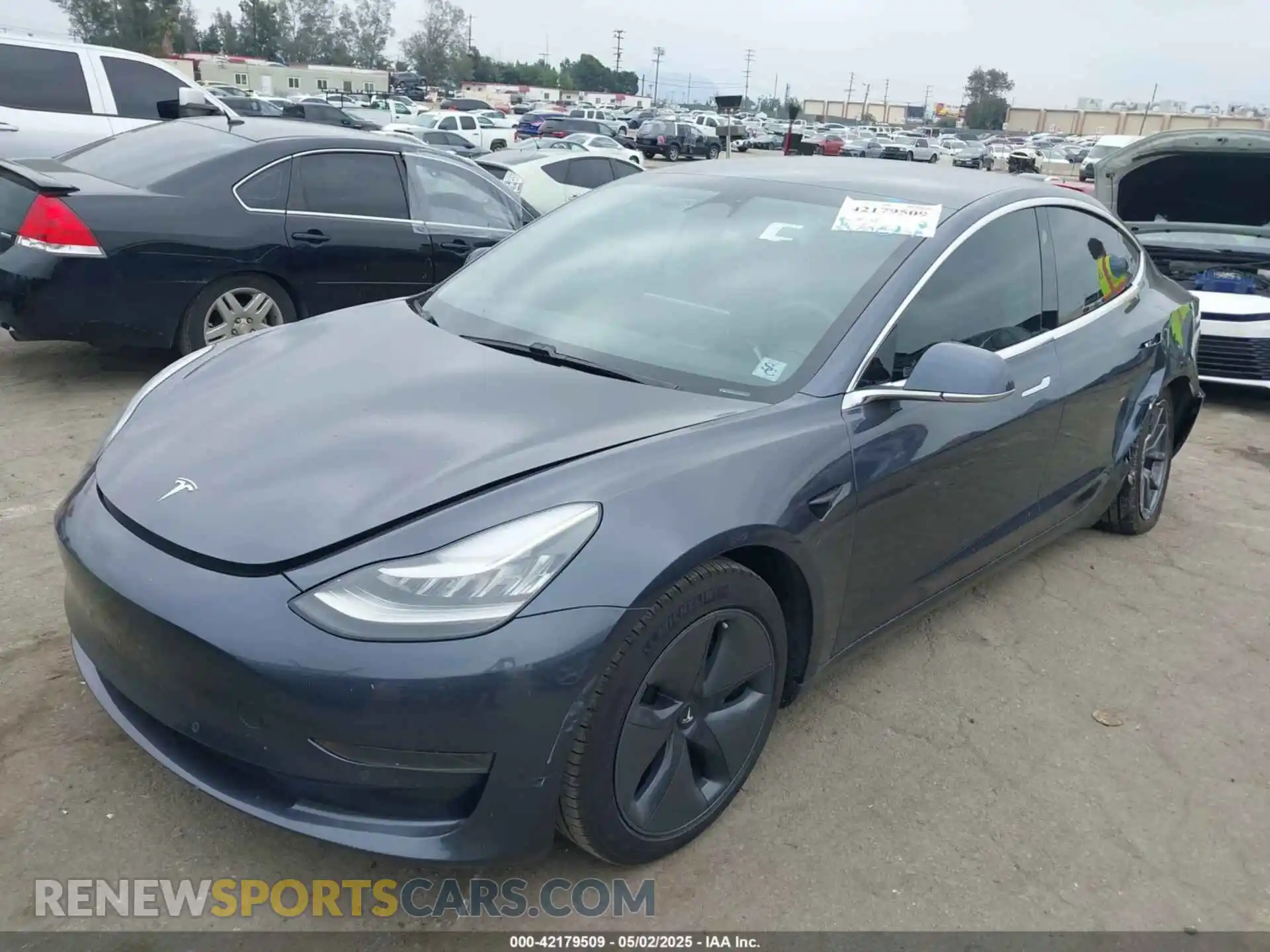 2 Photograph of a damaged car 5YJ3E1EA1LF799136 TESLA MODEL 3 2020