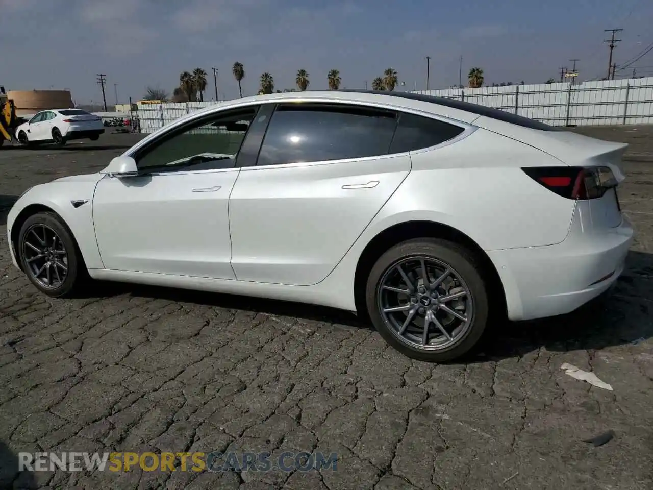 2 Photograph of a damaged car 5YJ3E1EA2LF598958 TESLA MODEL 3 2020