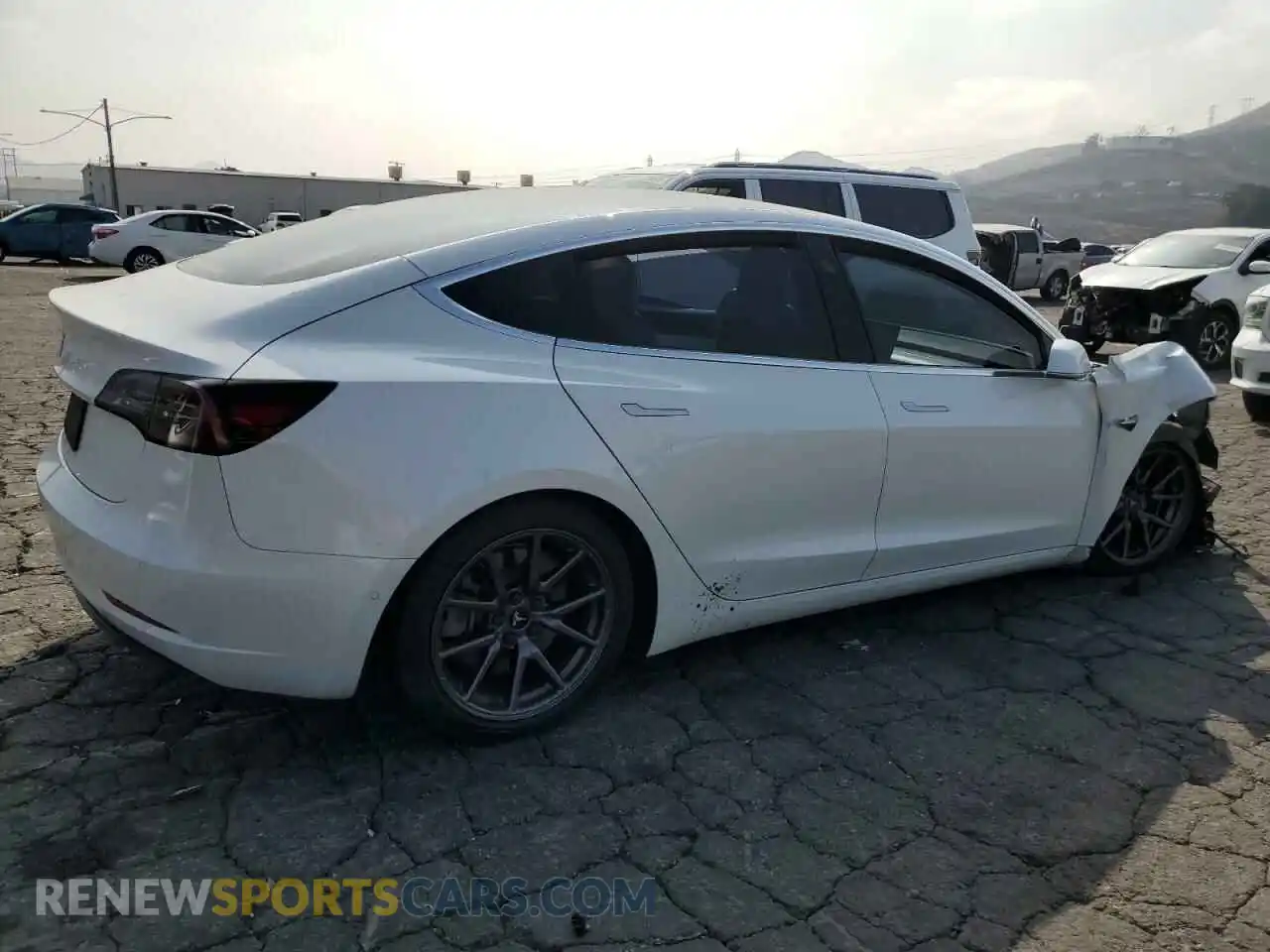 3 Photograph of a damaged car 5YJ3E1EA2LF598958 TESLA MODEL 3 2020