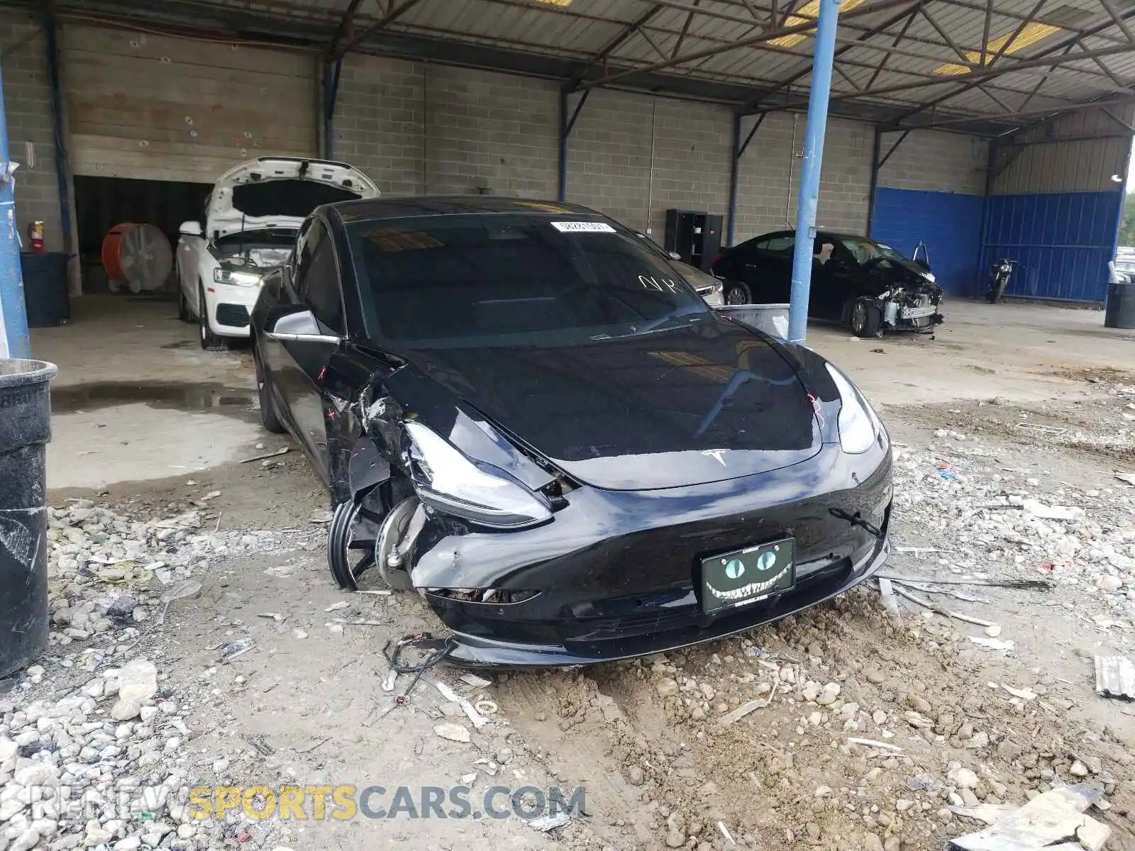 1 Фотография поврежденного автомобиля 5YJ3E1EA2LF643879 TESLA MODEL 3 2020