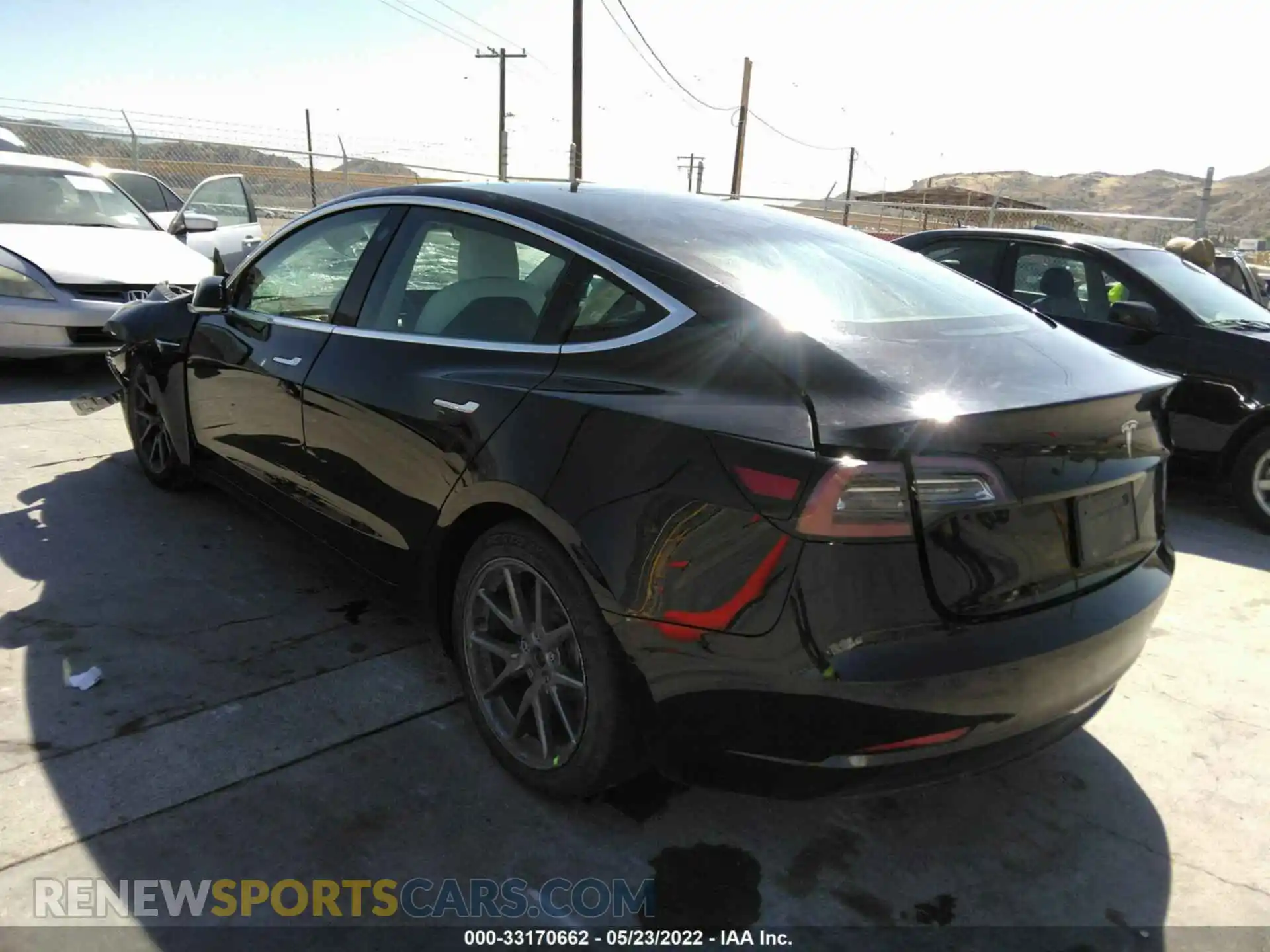 3 Photograph of a damaged car 5YJ3E1EA2LF662075 TESLA MODEL 3 2020