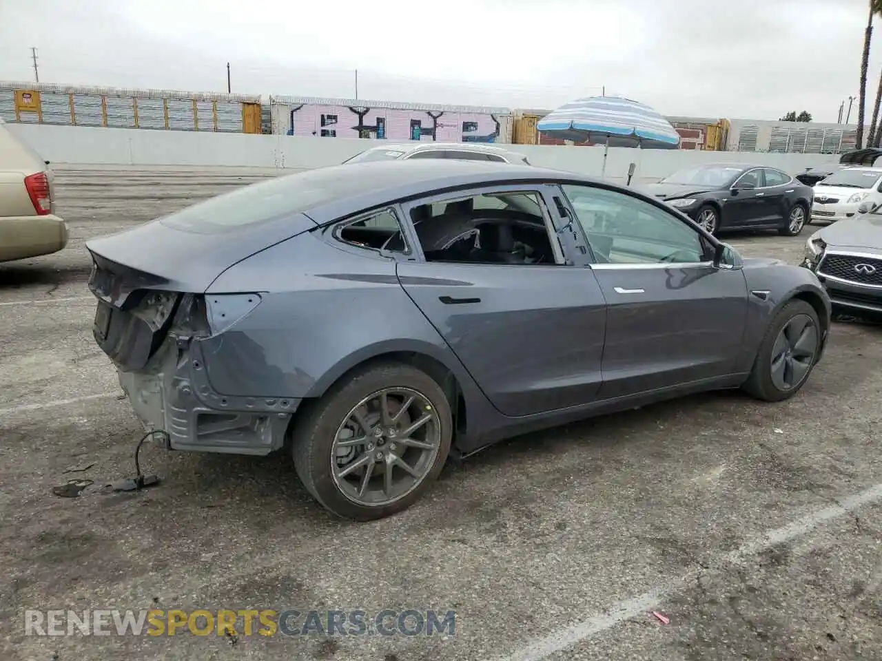 3 Photograph of a damaged car 5YJ3E1EA2LF704941 TESLA MODEL 3 2020